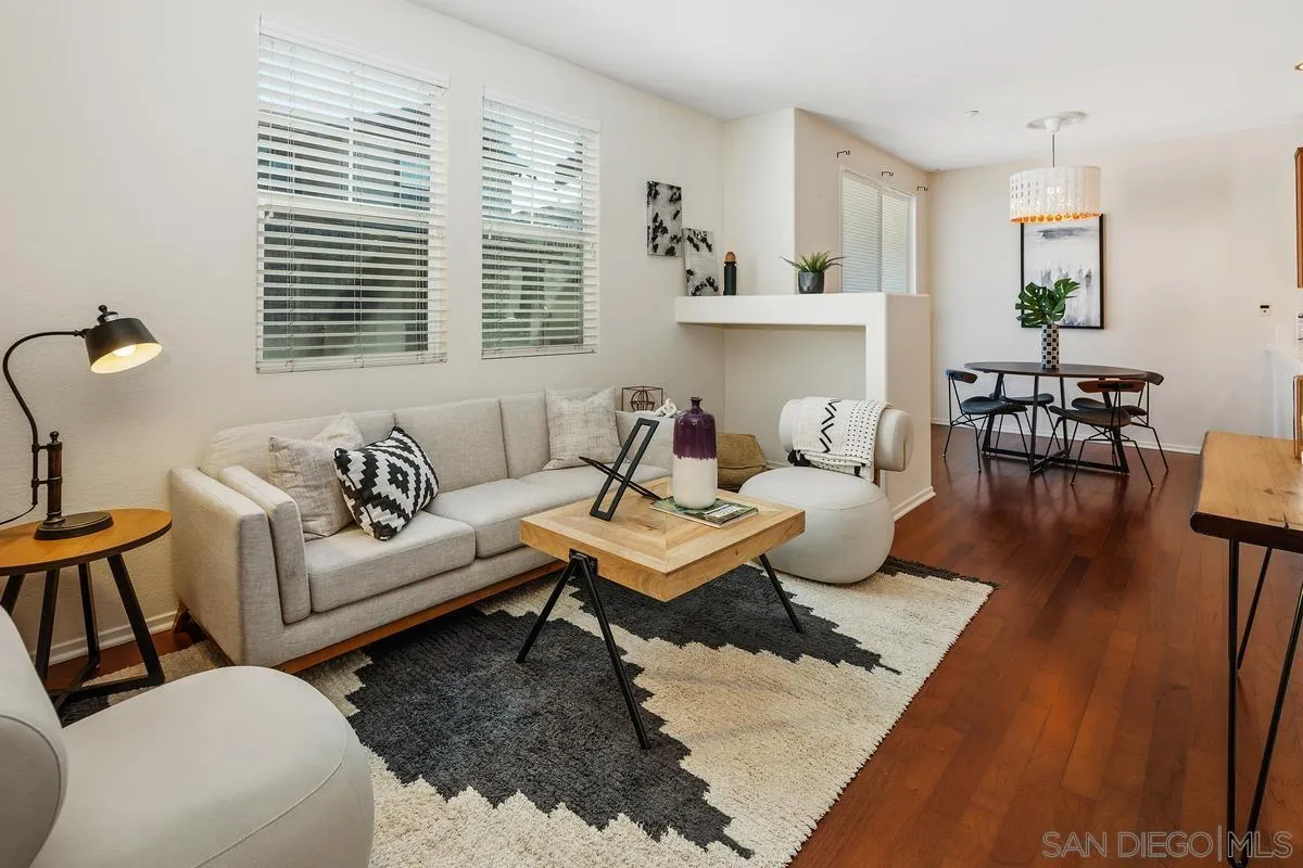Photo #5: 250020579 Listing 
