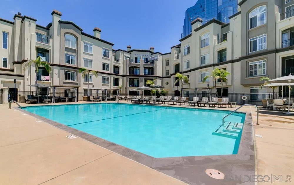 Photo #4: 250020593 Listing 