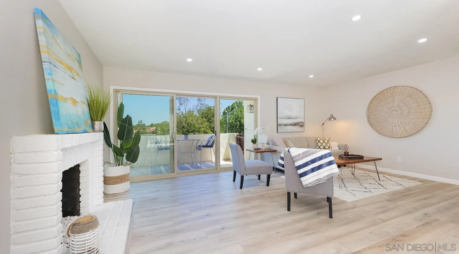 Photo #4: 250020718 Listing 