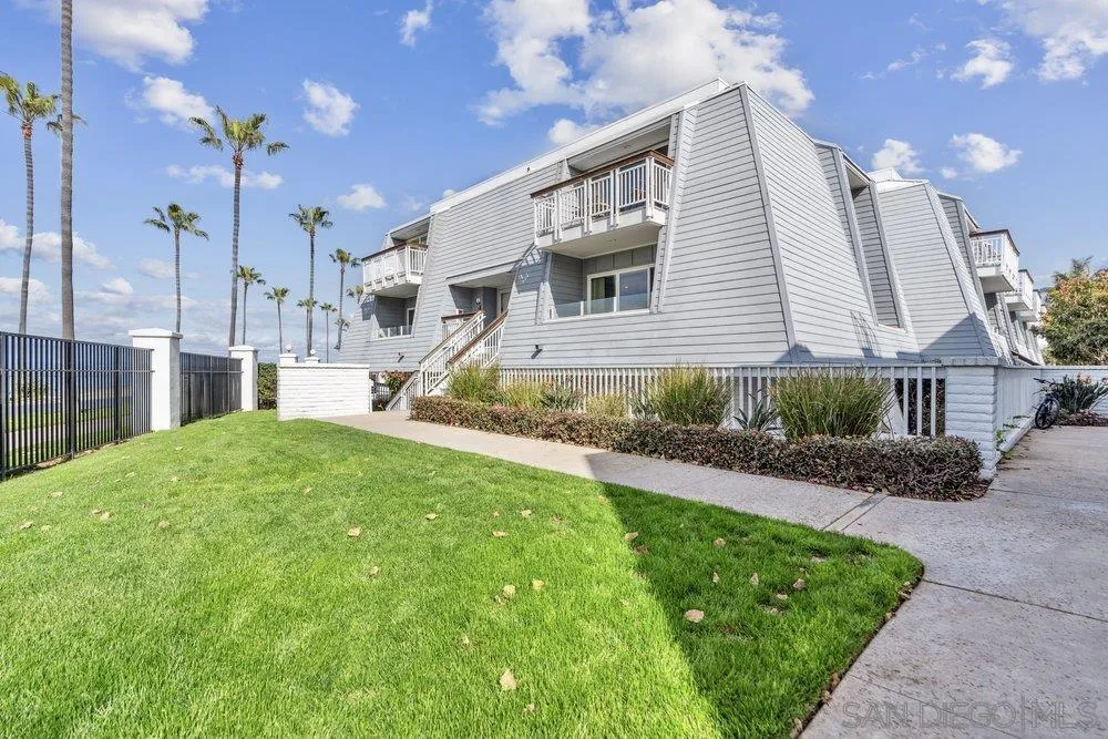 Photo #3: 250020761 Listing 