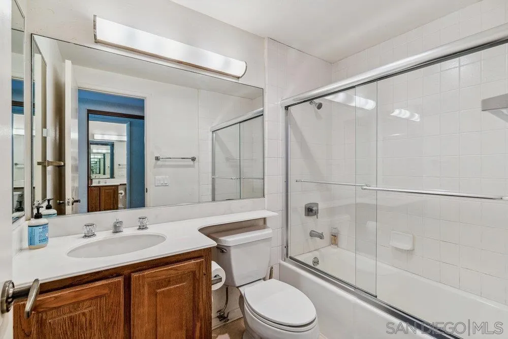 Photo #27: 250020761 Listing: Photo #27