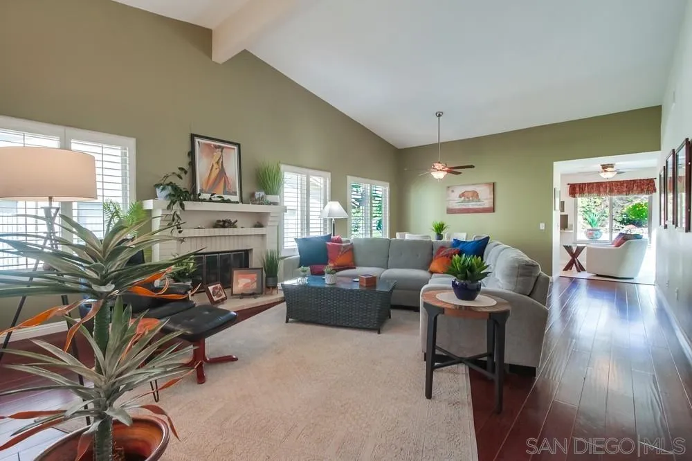 Photo #4: 250020768 Listing 
