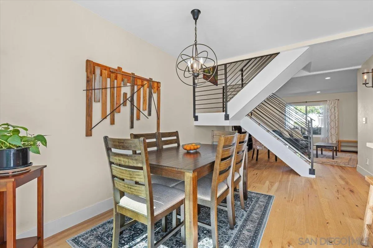 Photo #5: 250020825 Listing 