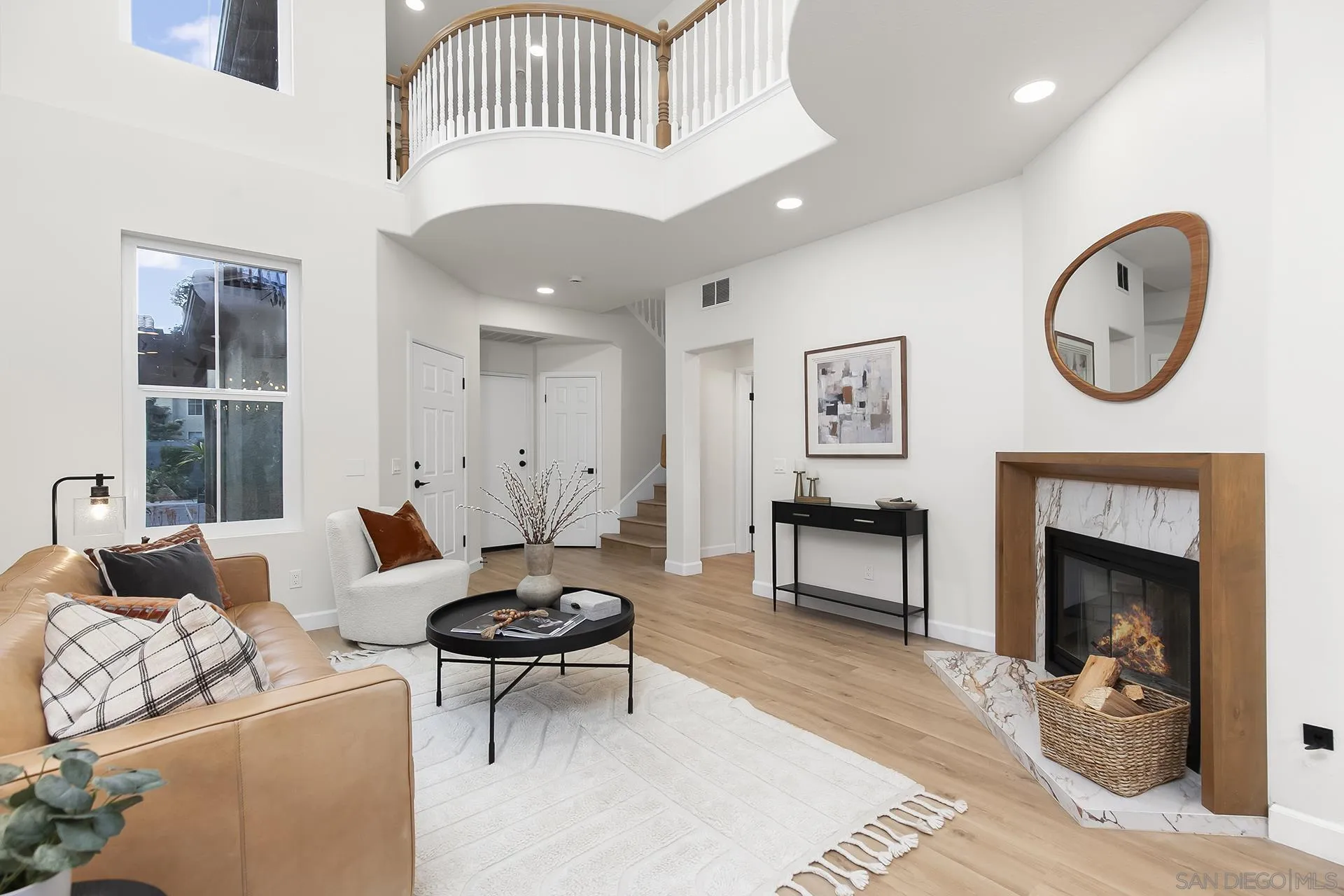 Photo #3: 250020837 Listing 