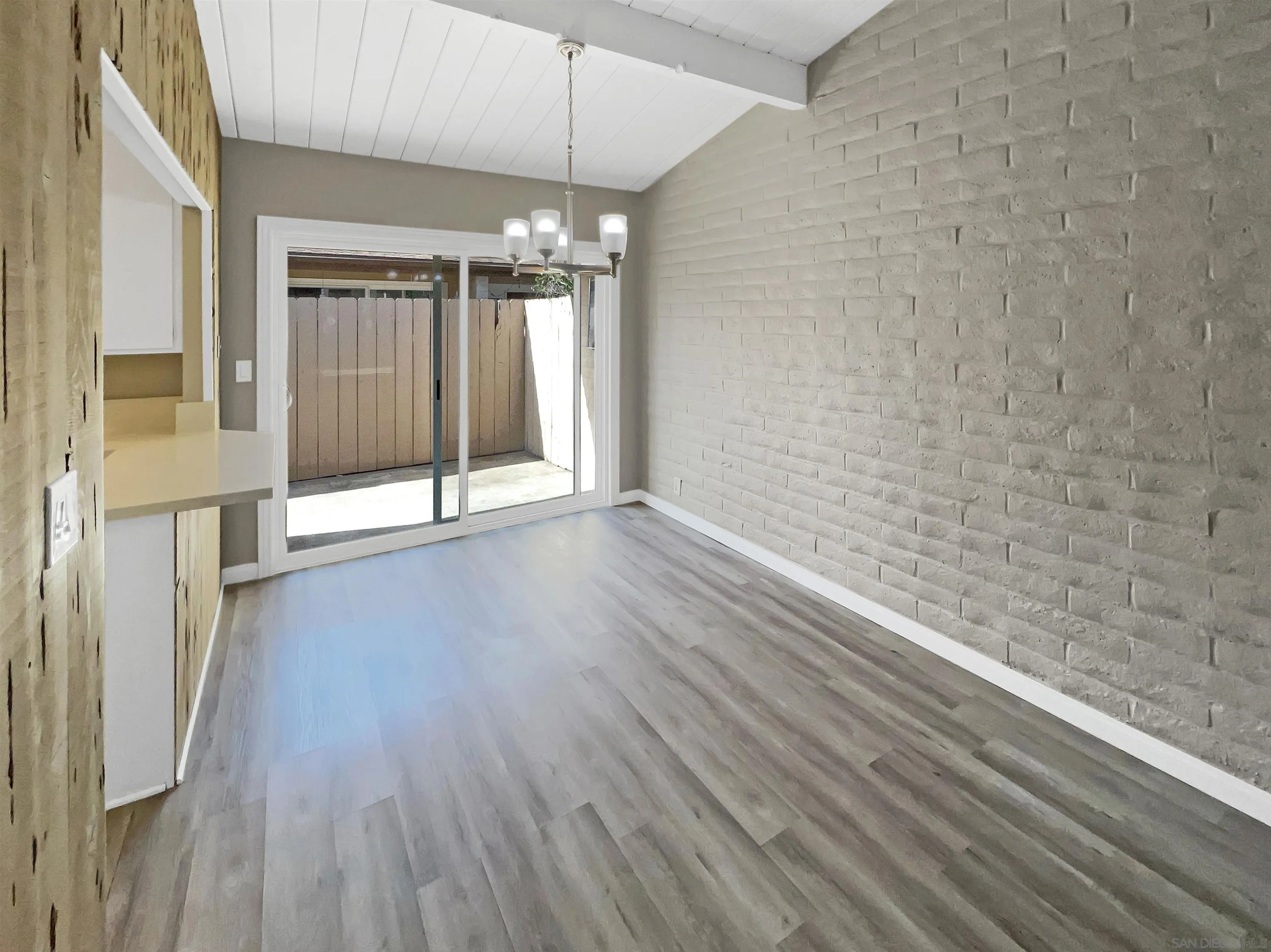 Photo #11: 250020849 Listing: Photo #11