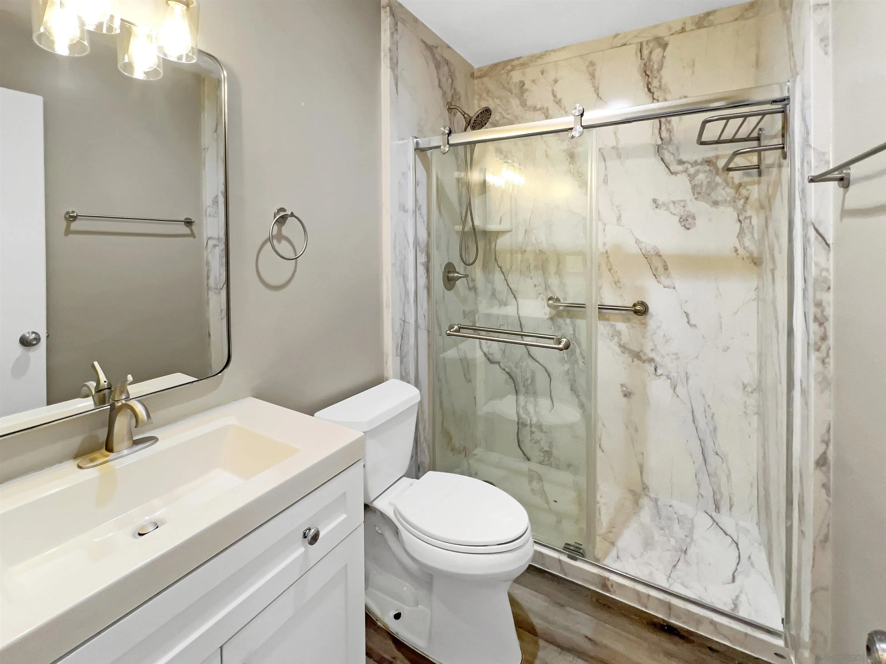 Photo #7: 250020849 Listing: Photo #7