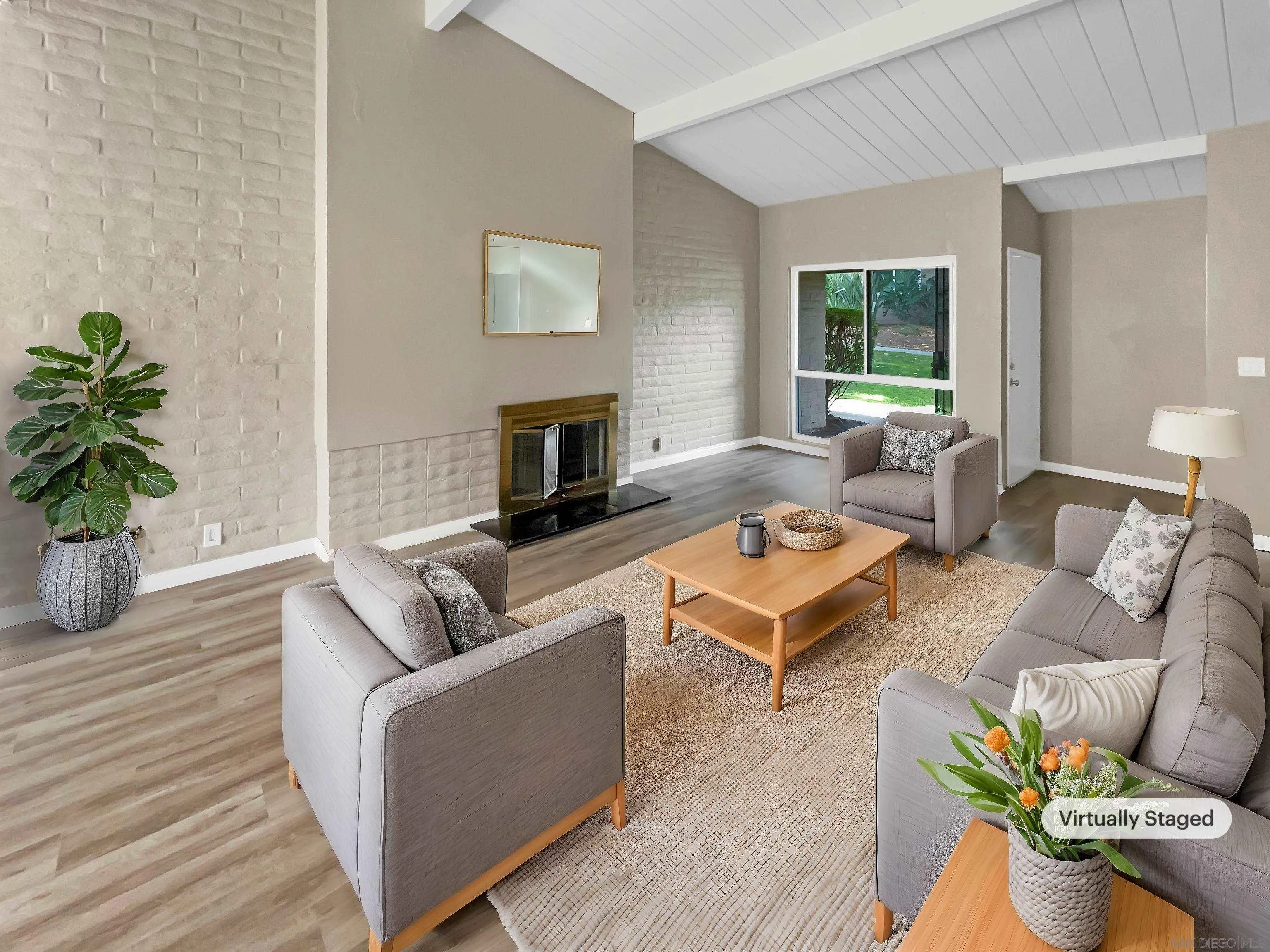 Photo #2: 250020849 Listing 