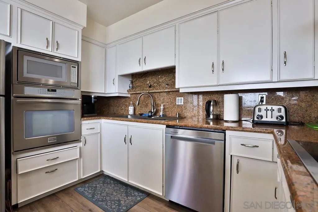 https://cdn.realtyfeed.com/cdn/127/250020855/f7e69c7b556eab760ef888021ba9f059.webp