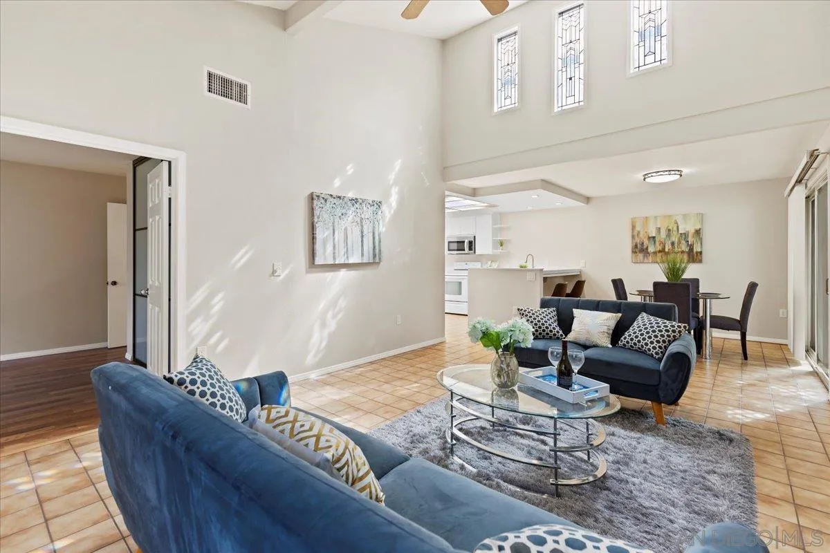 Photo #5: 250020889 Listing 