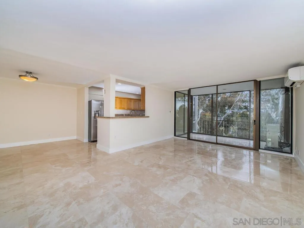 Photo #5: 250021015 Listing 