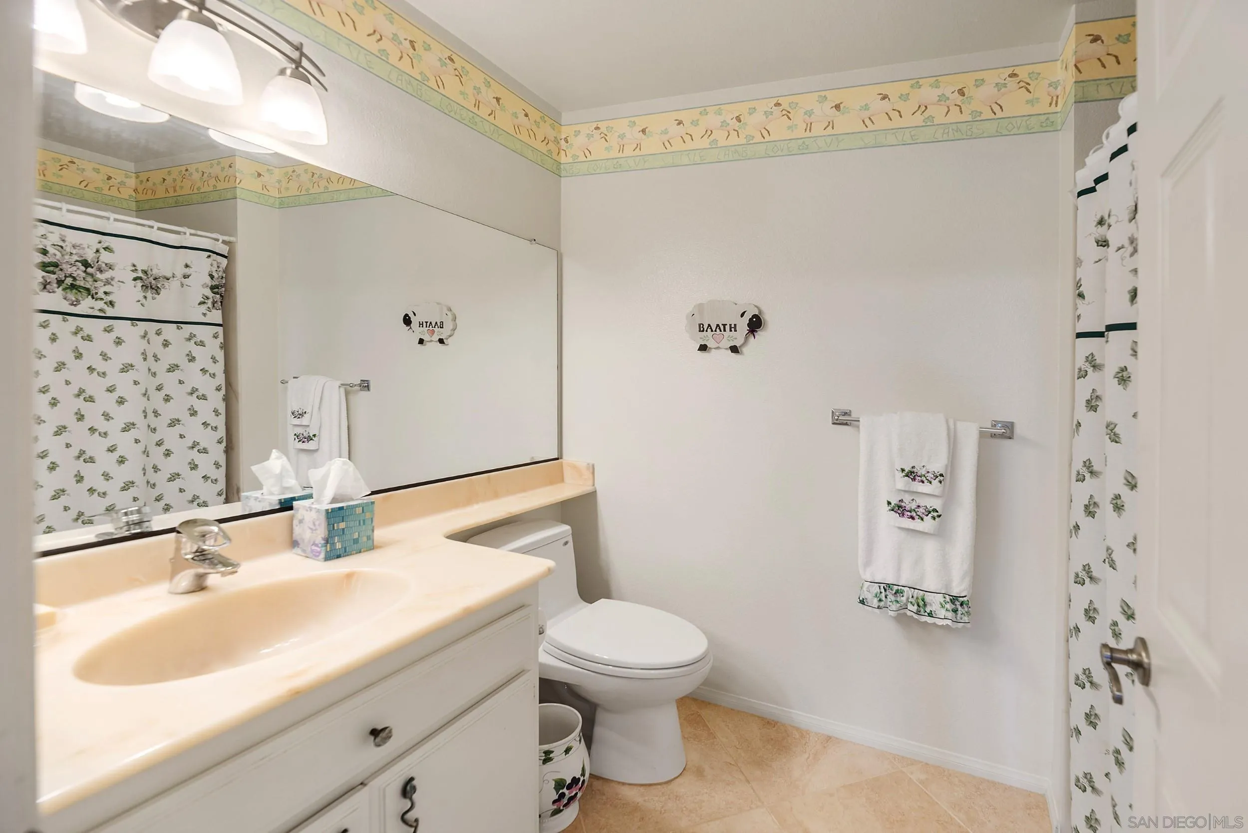 https://cdn.realtyfeed.com/cdn/127/250021055/c56aae8bb61fed58c2911b4ace421102.webp