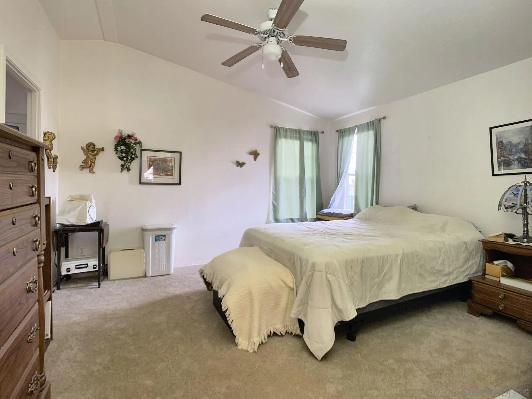 https://cdn.realtyfeed.com/cdn/127/250021100/0c093363a7218144c436cce90921ddba.webp