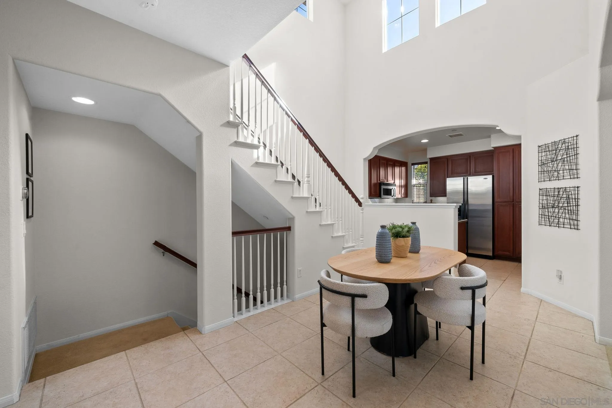 Photo #6: 250021124 Listing 