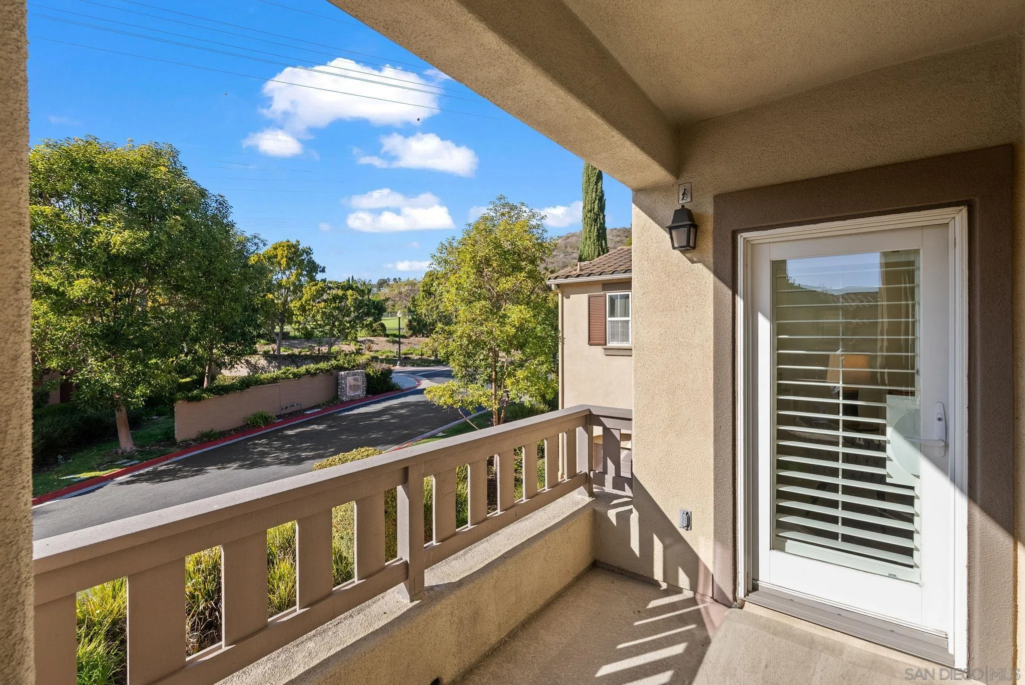 Photo #3: 250021124 Listing 