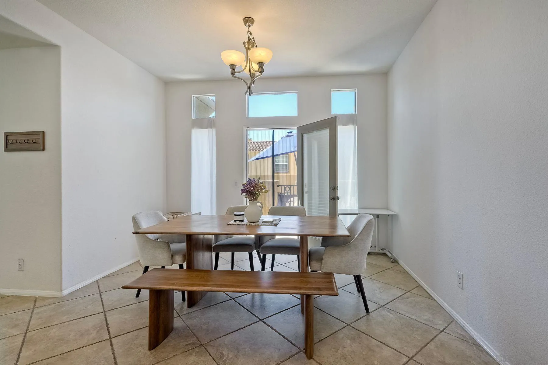 Photo #8: 250021127 Listing: Photo #8