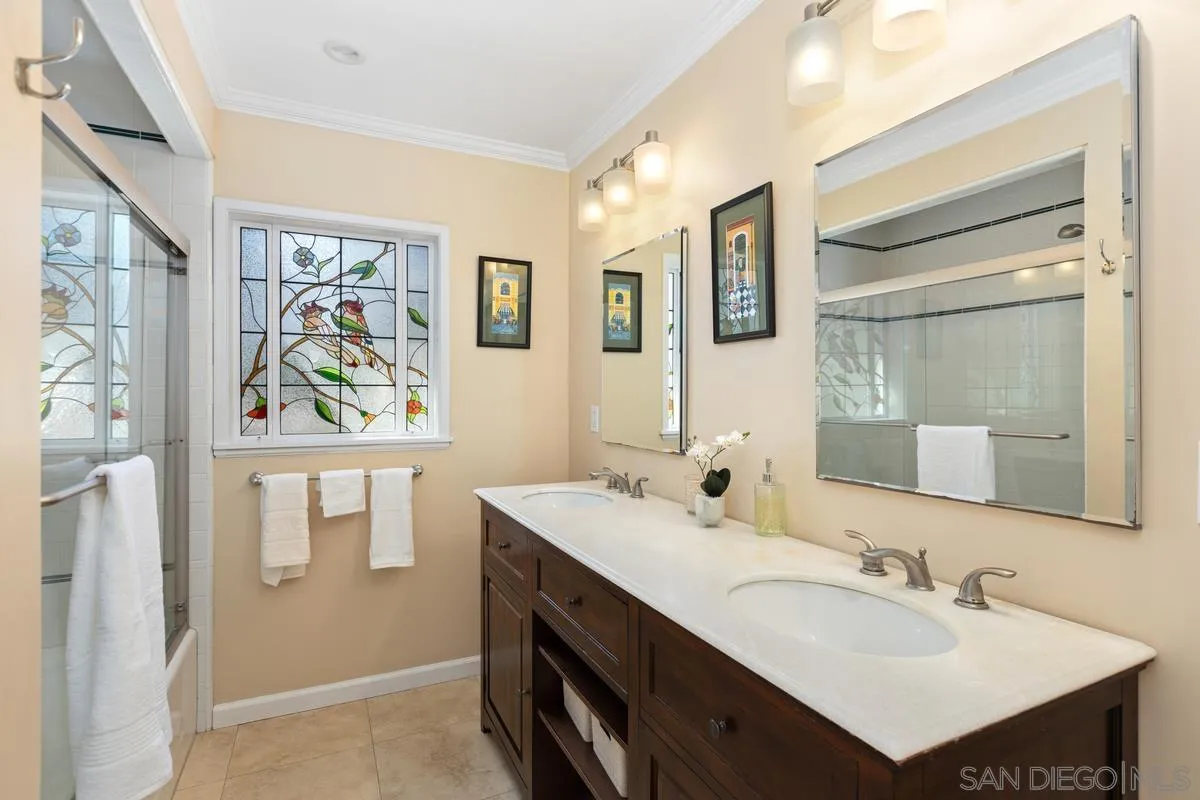 https://cdn.realtyfeed.com/cdn/127/250021164/a77ae78e83185c299fd8ebeb4d40878f.webp