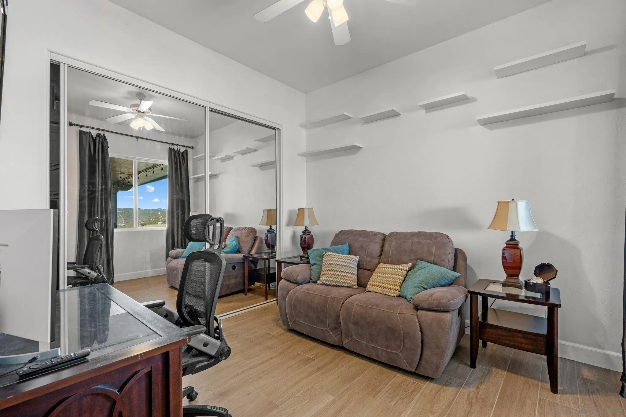 https://cdn.realtyfeed.com/cdn/127/250021200/700b61c07fee6ecfe43f1549a621d440.webp