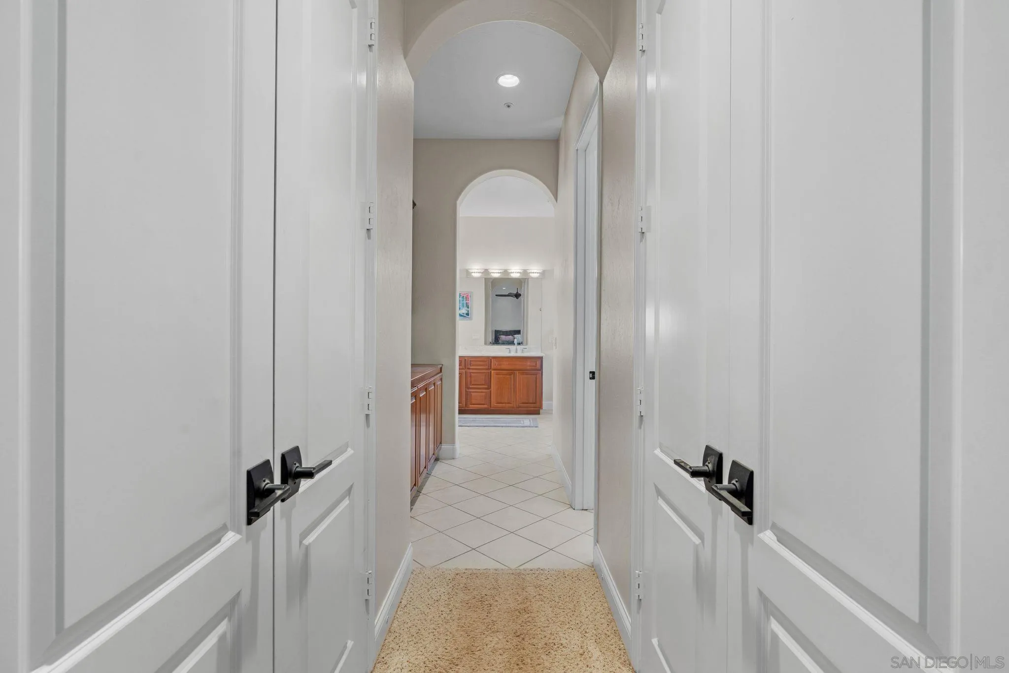 https://cdn.realtyfeed.com/cdn/127/250021200/73d5264978a22e5e94a369cf0c6bbdb4.webp