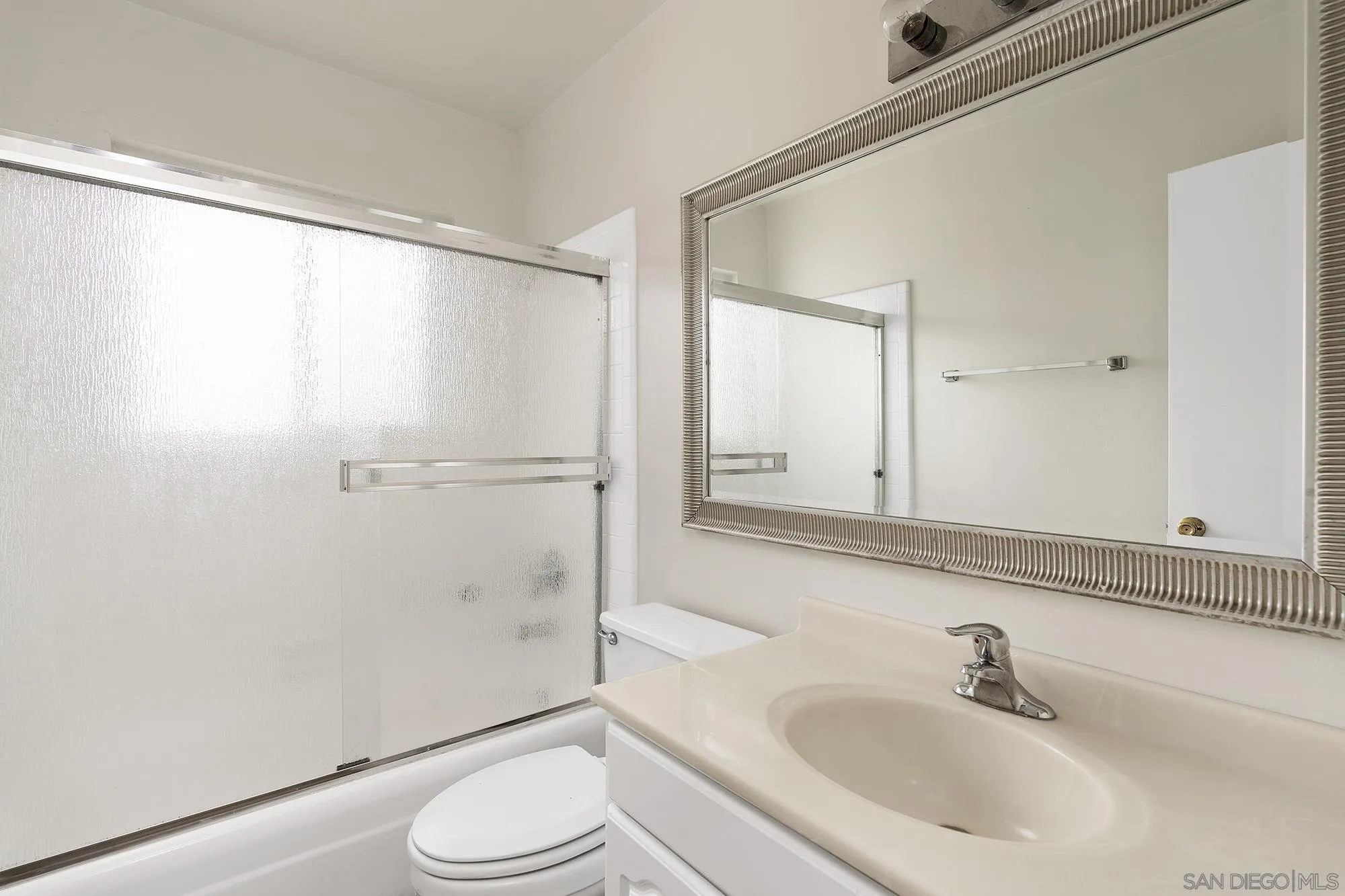https://cdn.realtyfeed.com/cdn/127/250021218/e403c21d573fb37df28ea8270437966d.webp