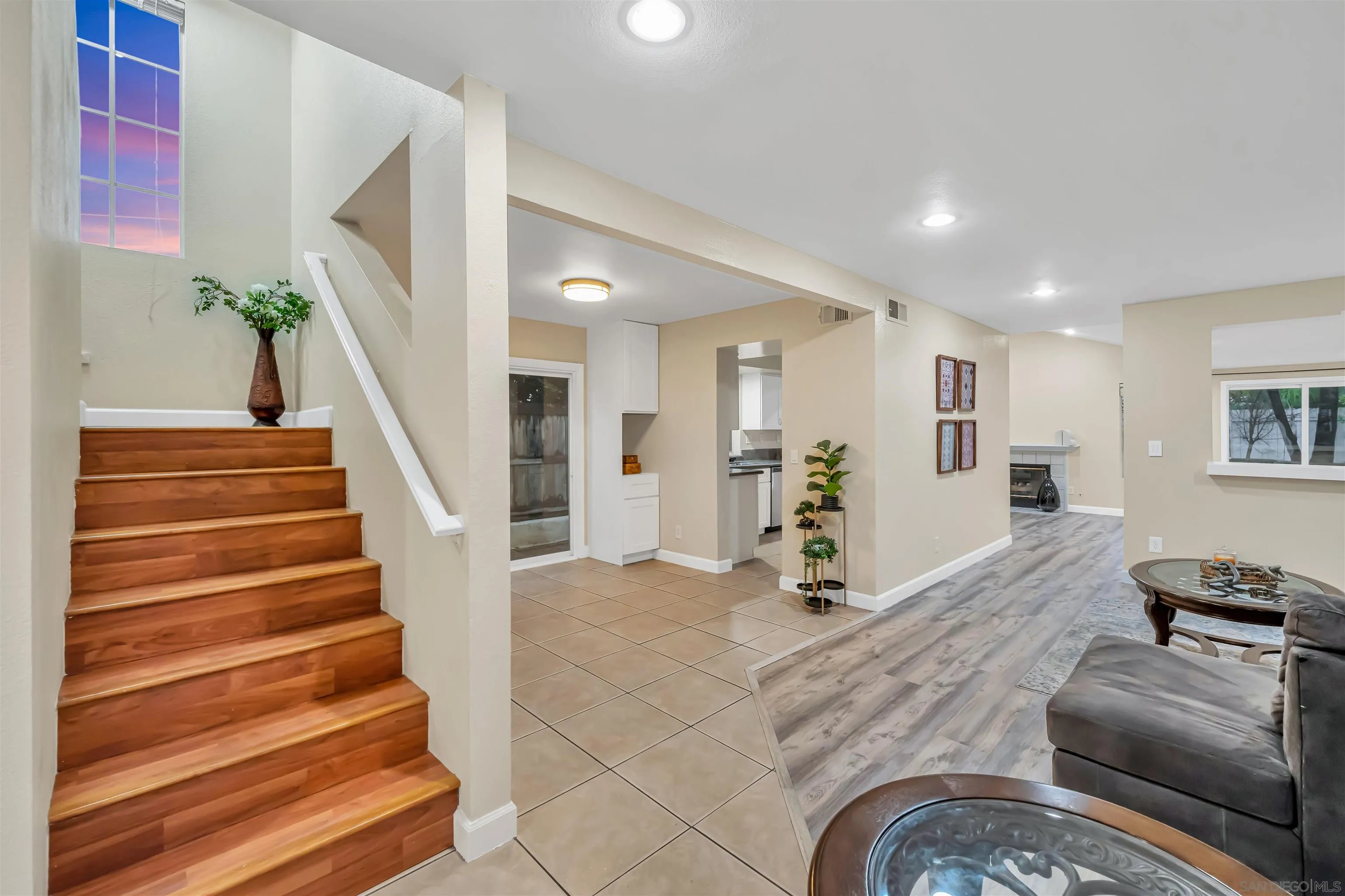 https://cdn.realtyfeed.com/cdn/127/250021393/da27c92946fa2adef00c3baa1721848e.webp