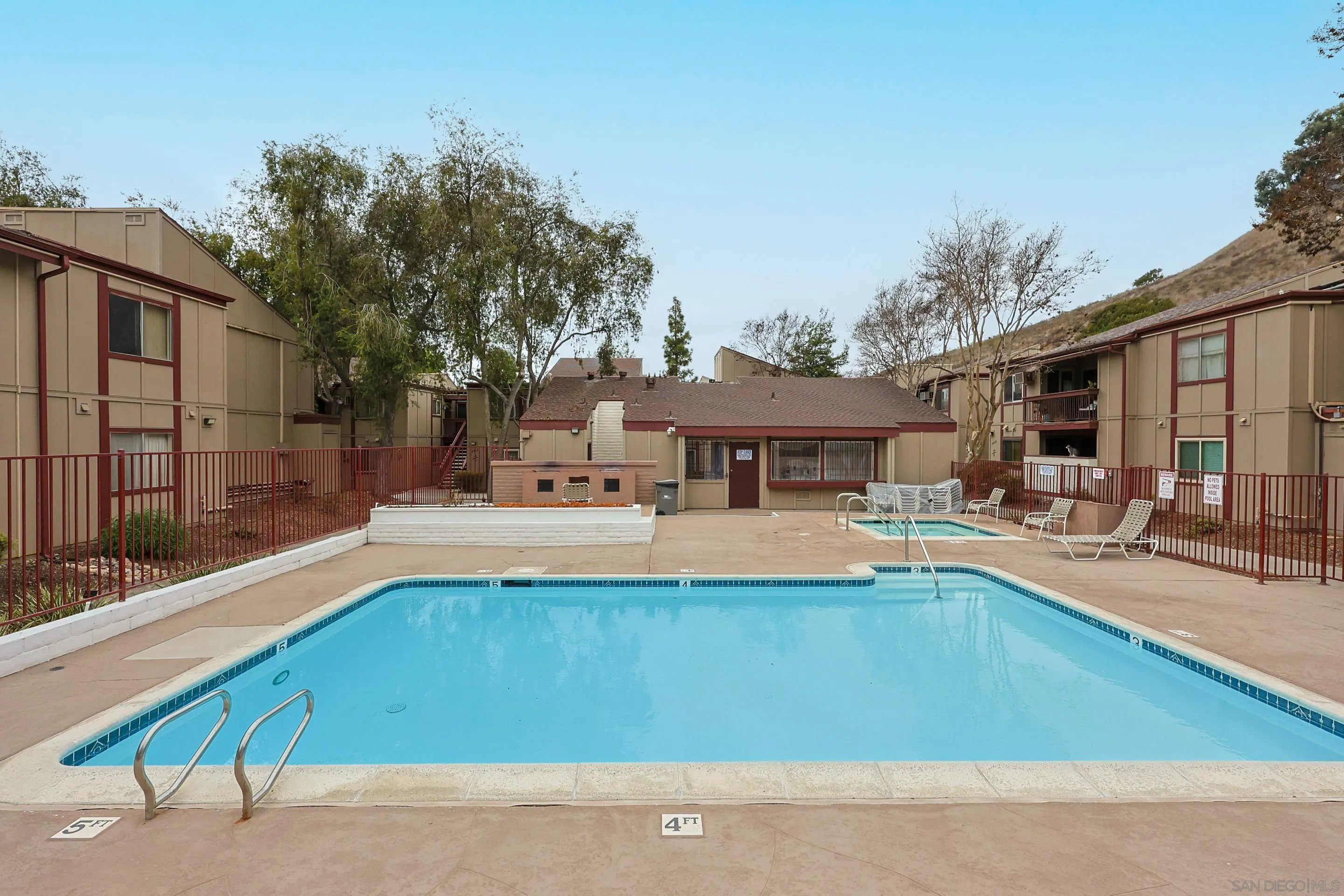 Photo #17: 250021414 Listing: Photo #17