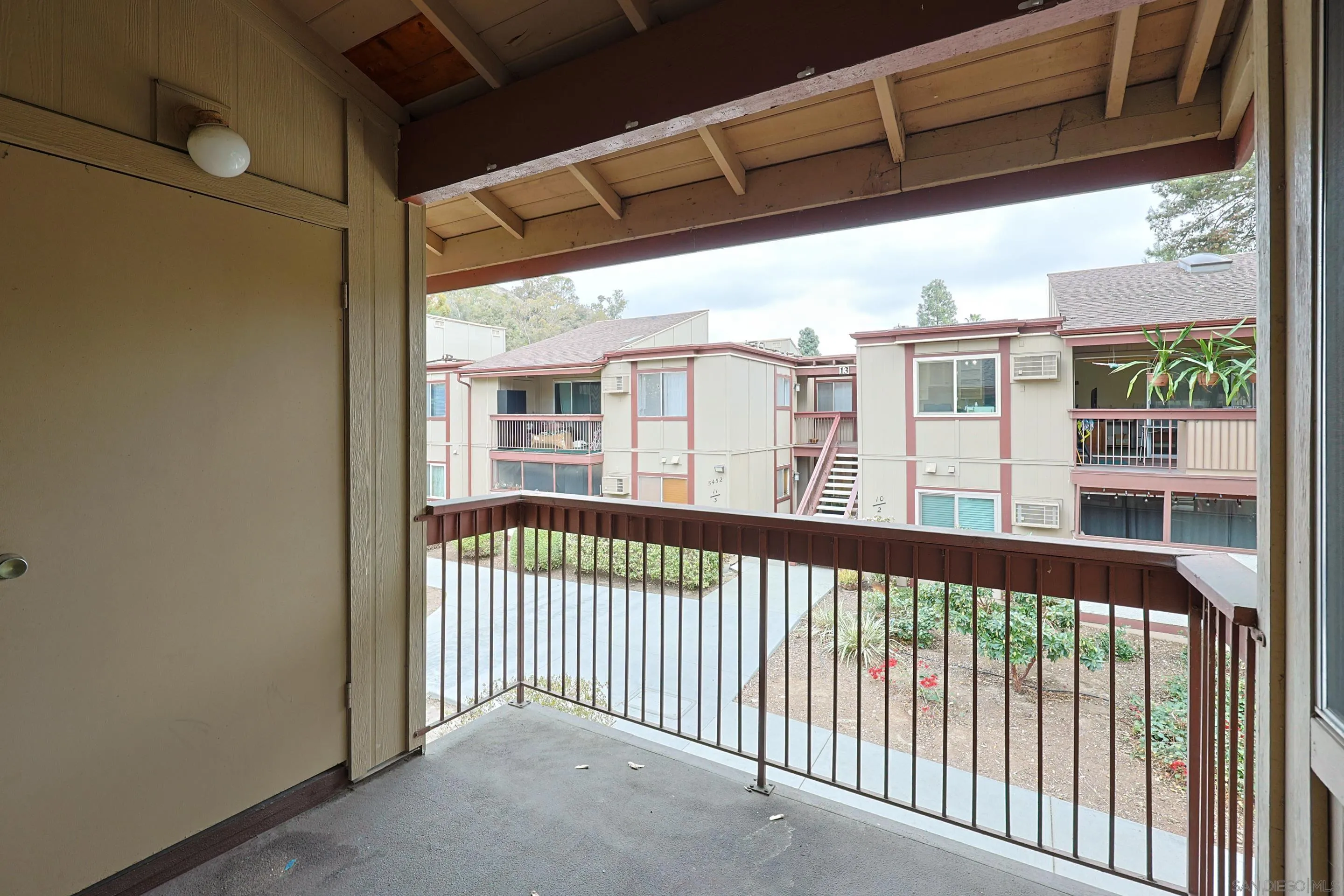 Photo #3: 250021414 Listing 