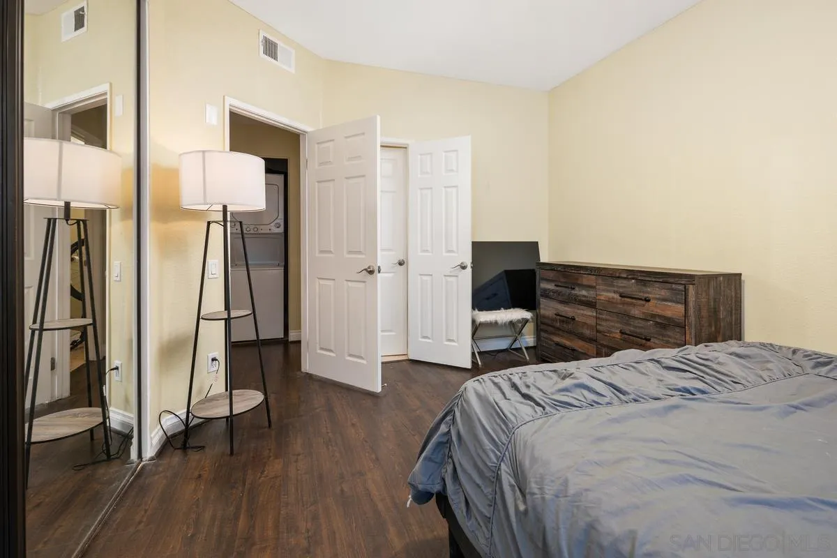 Photo #9: 250021457 Listing: Photo #9