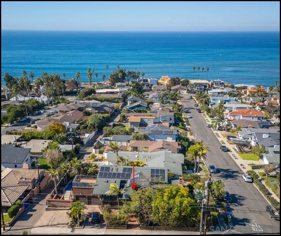 https://cdn.realtyfeed.com/cdn/127/250021512/32de16a20b36002c6ecac49d5b7d696d.webp