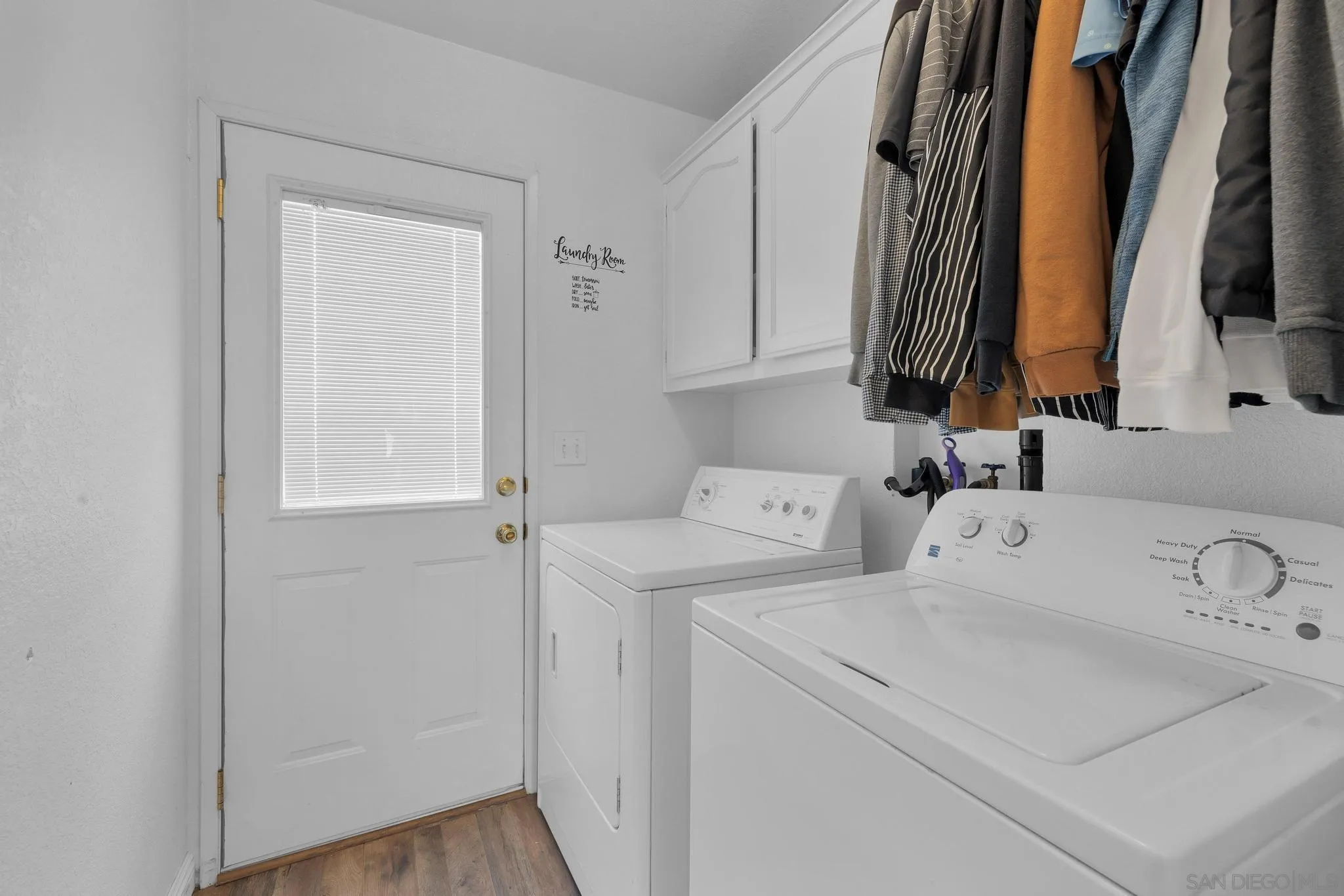 https://cdn.realtyfeed.com/cdn/127/250021569/1be92360549833b3bfa62bbd785c98fd.webp