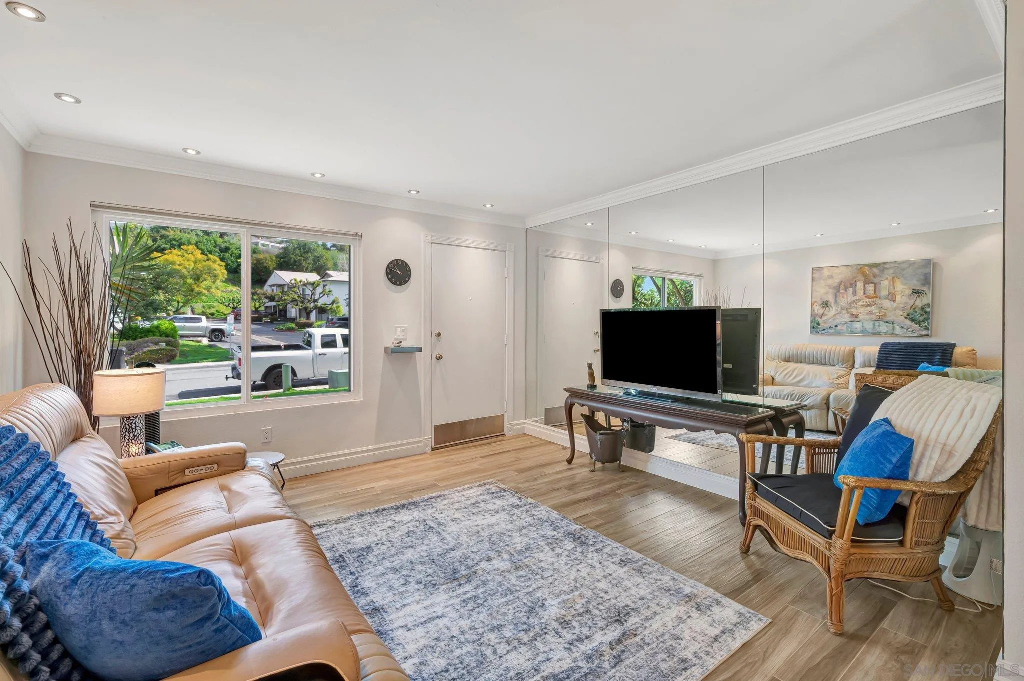 Photo #5: 250021660 Listing 