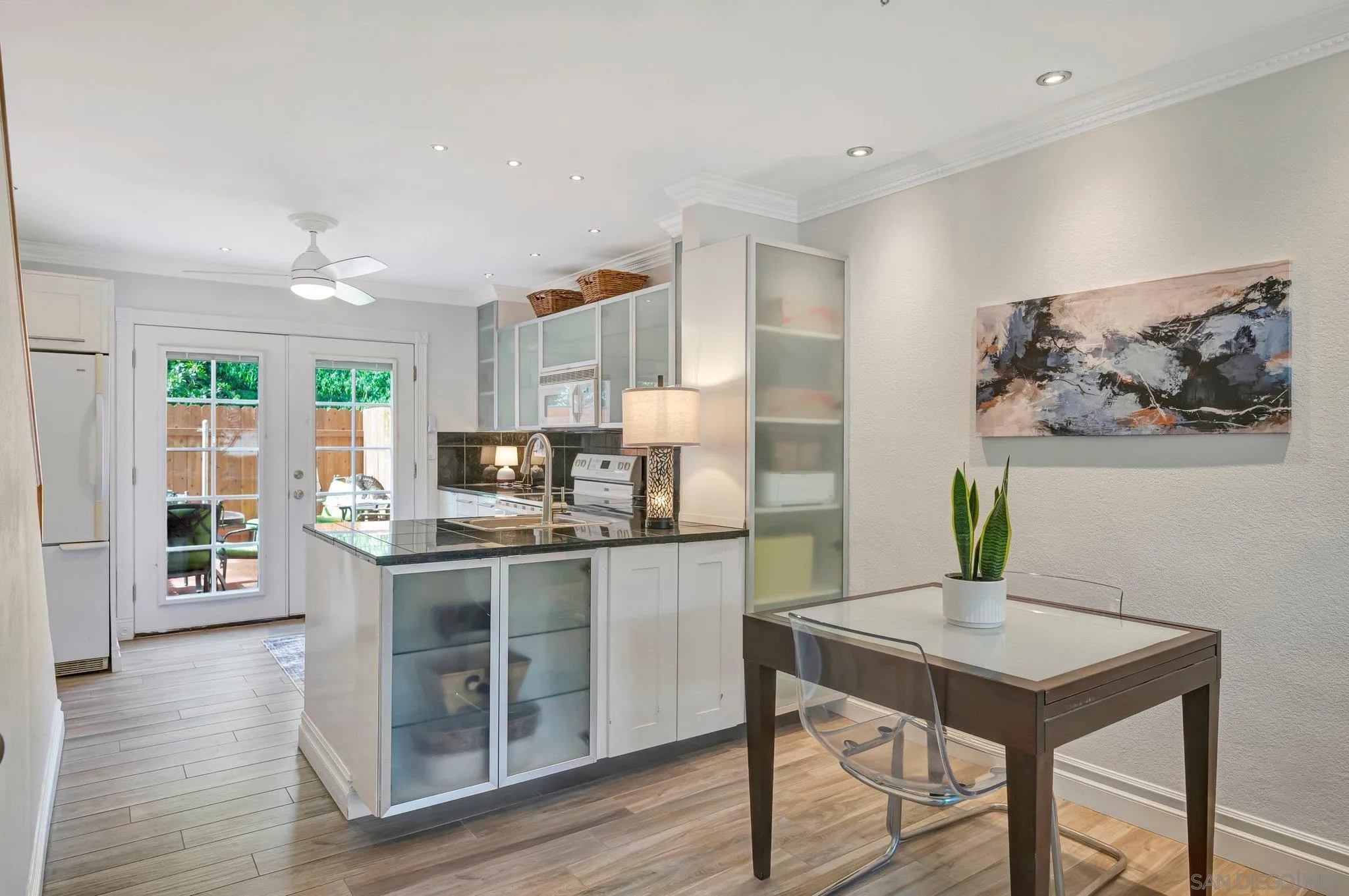 Photo #6: 250021660 Listing 