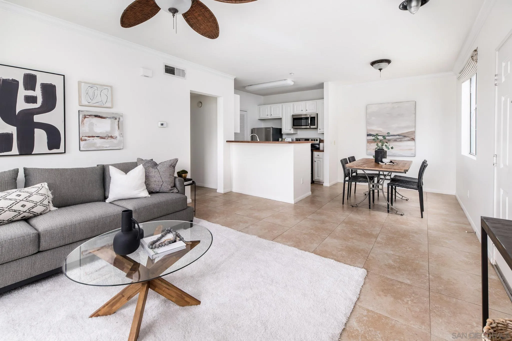 Photo #4: 250021666 Listing 