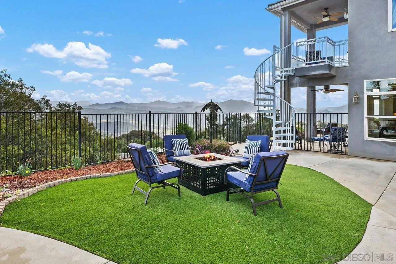 https://cdn.realtyfeed.com/cdn/127/250021688/b4426dd521d7bf77c6a320512866091f.webp