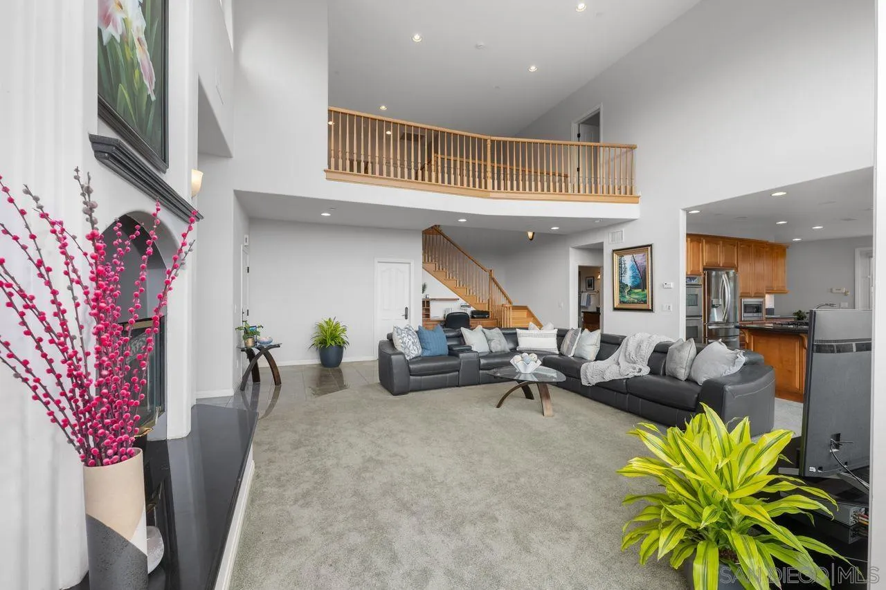 https://cdn.realtyfeed.com/cdn/127/250021688/d4ff29e89a17fb5d574325f70baac882.webp