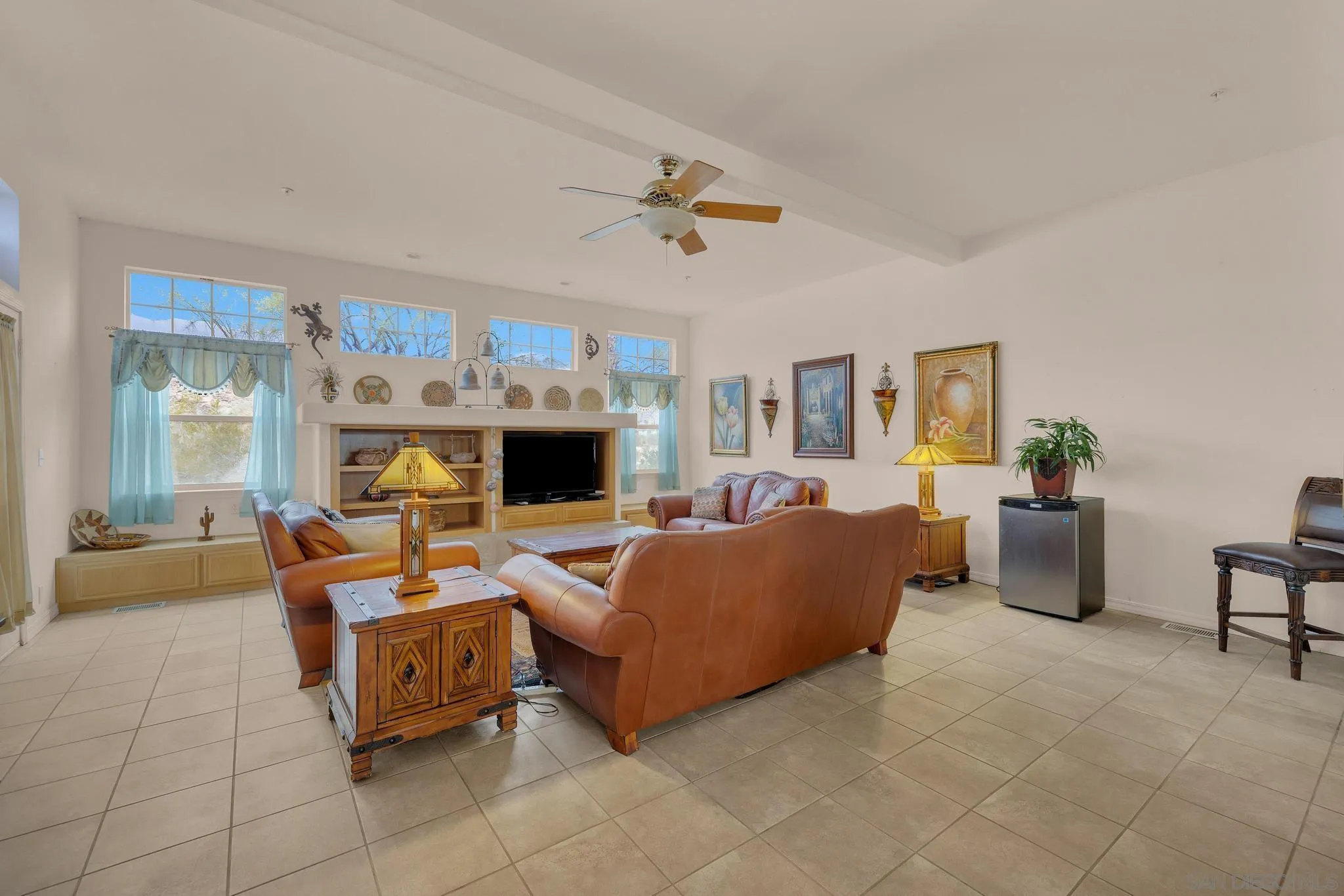 https://cdn.realtyfeed.com/cdn/127/250021784/3f0cdc3b5a54fe1fbd5fe57e11e95d8a.webp