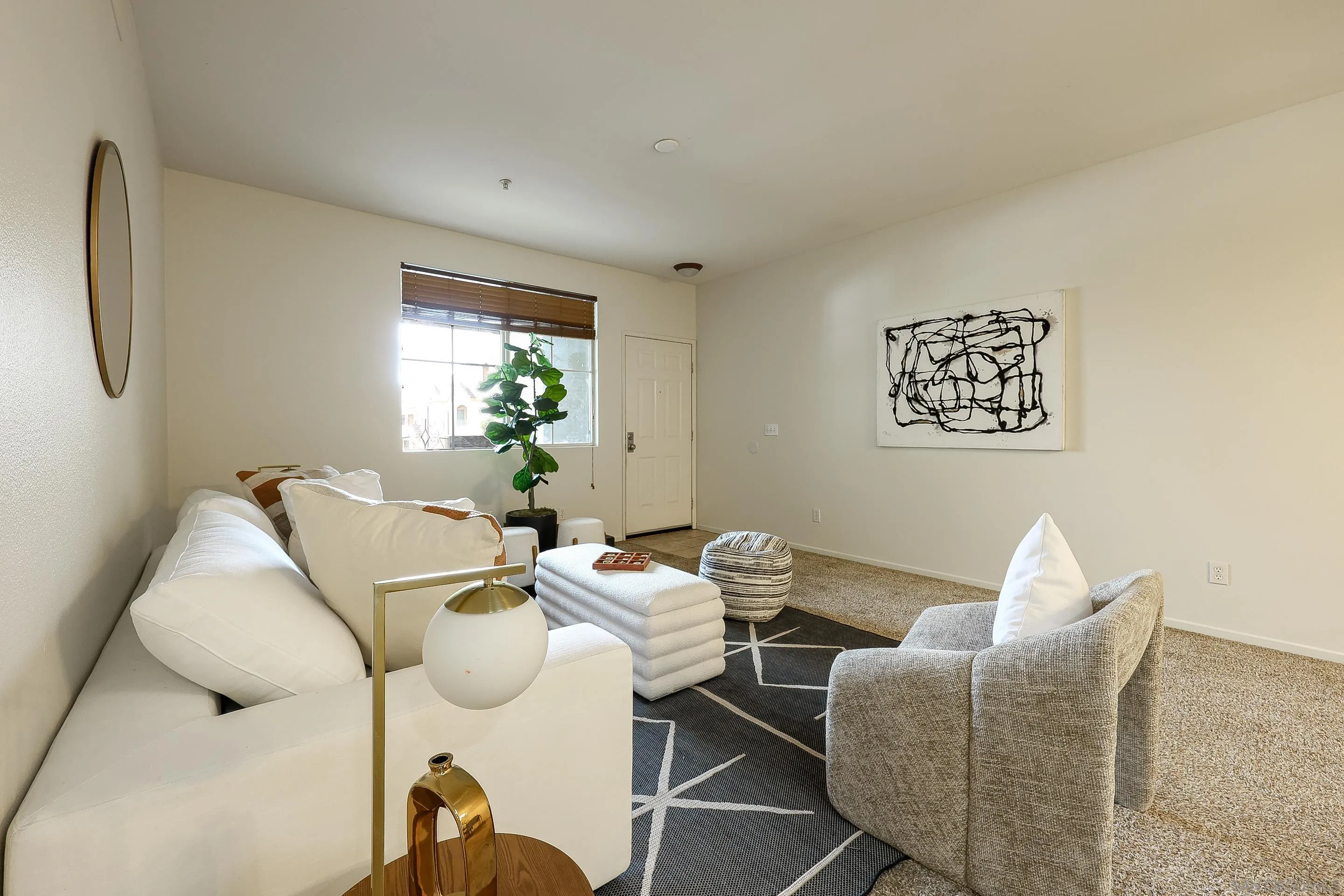 Photo #2: 250021809 Listing 