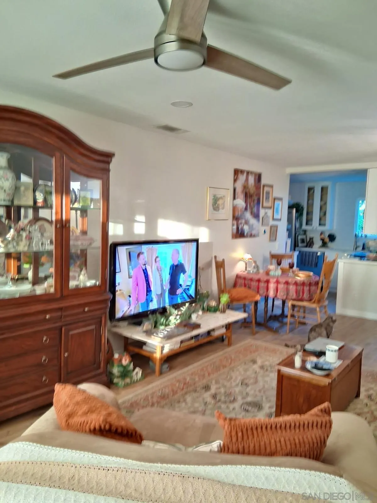 Browse active condo listings in PEACOCK HILLS