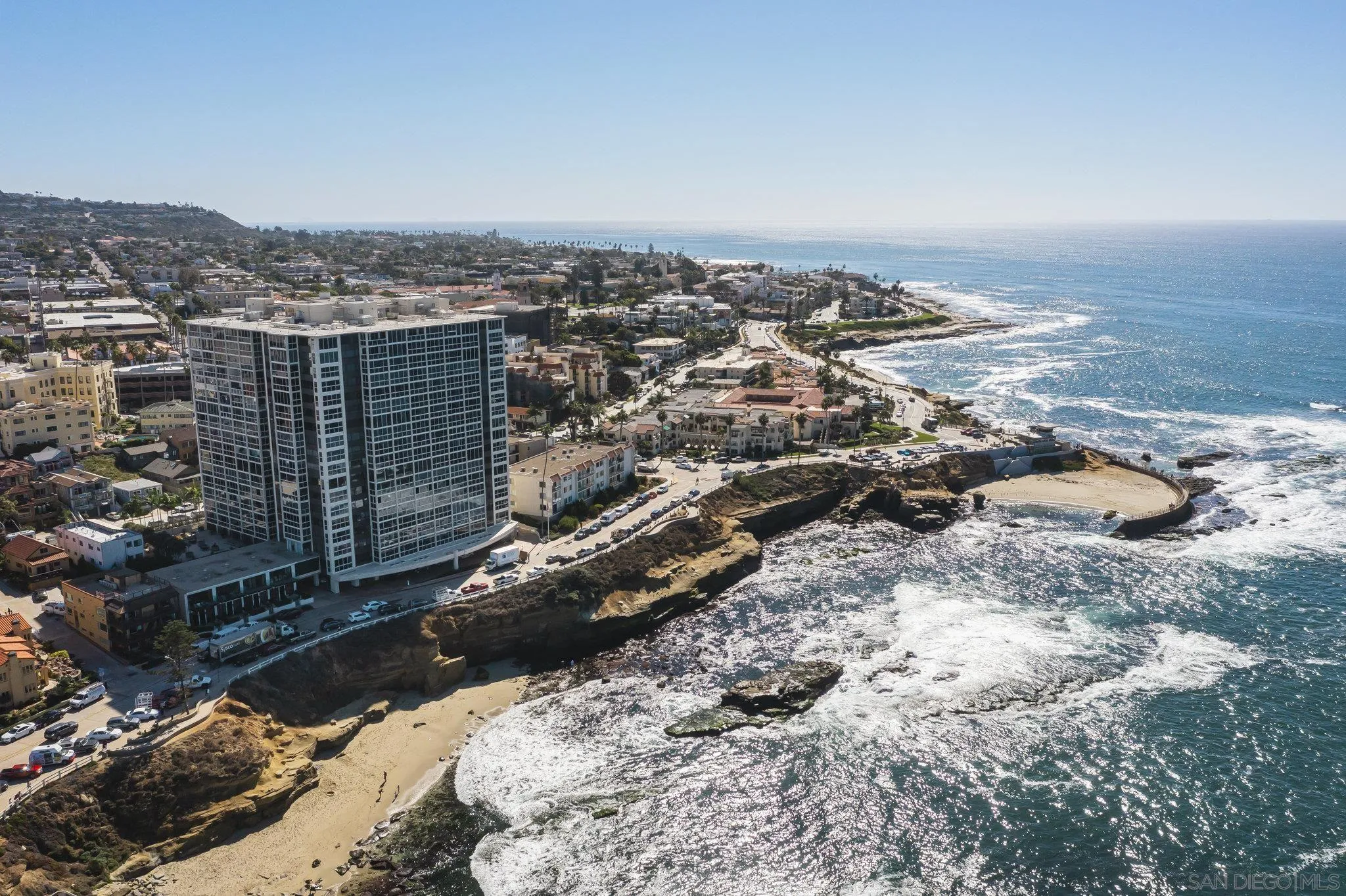 More Details about MLS # 250021838 : 939 COAST BLVD UNIT 14C