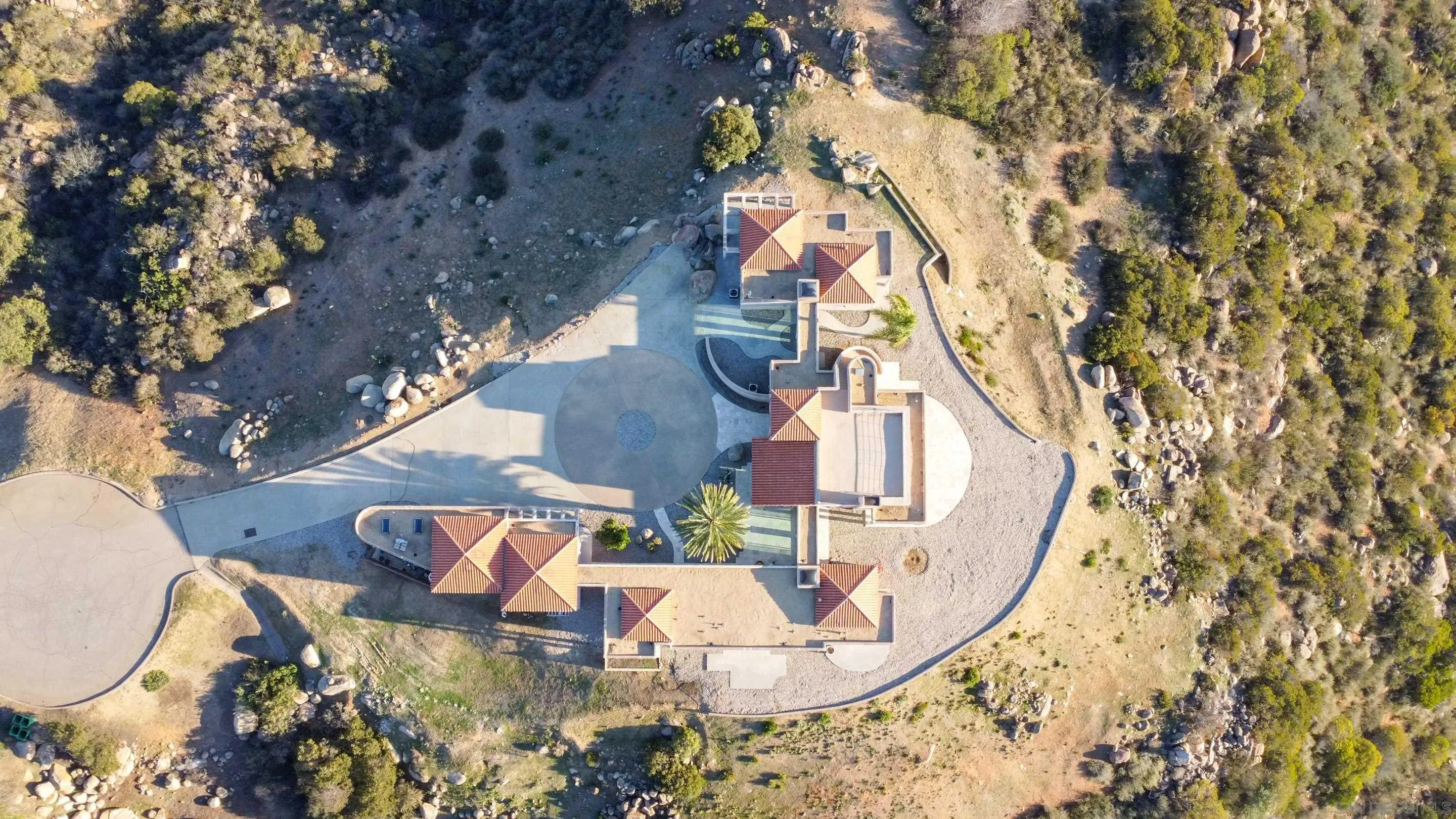https://cdn.realtyfeed.com/cdn/127/250021848/7fde6dff4d7fda03bb2710364741bd9a.webp