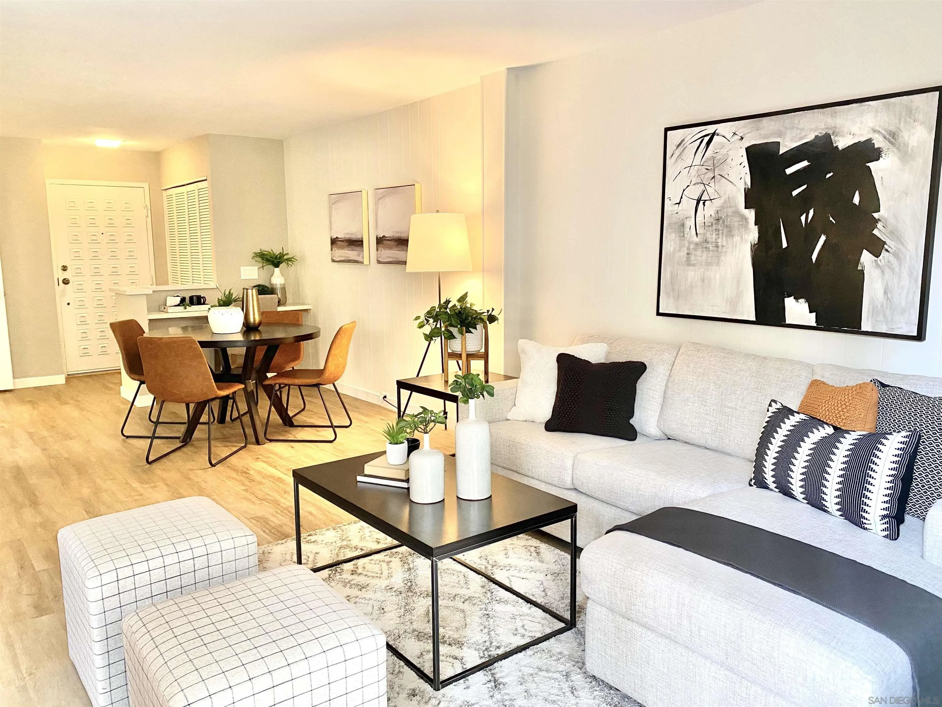 Photo #2: 250021867 Listing 