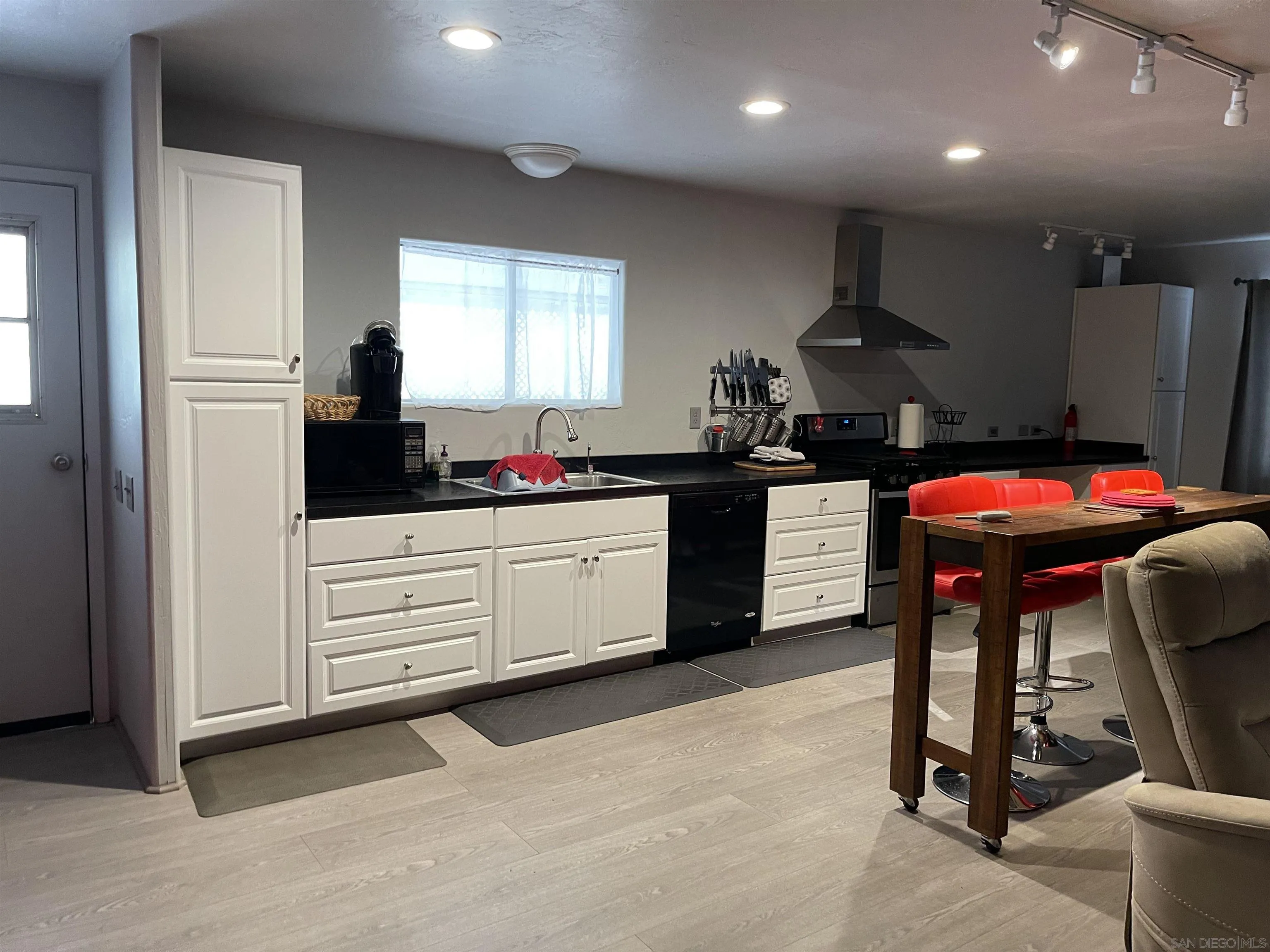 https://cdn.realtyfeed.com/cdn/127/250021885/3baef6cb0f464153b43b06914bf038c5.webp