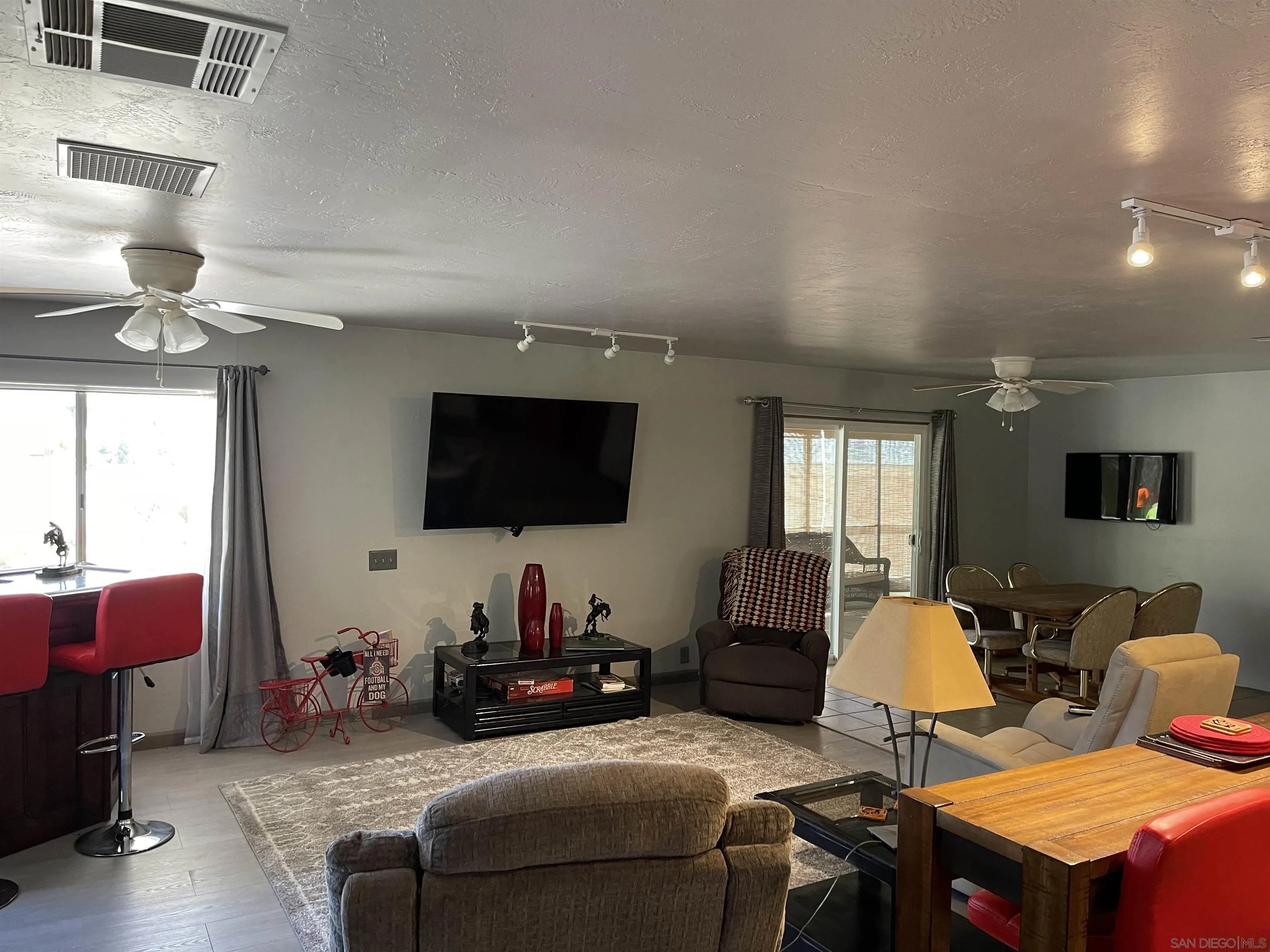 https://cdn.realtyfeed.com/cdn/127/250021885/6734060fea84597eec55d08a876add22.webp