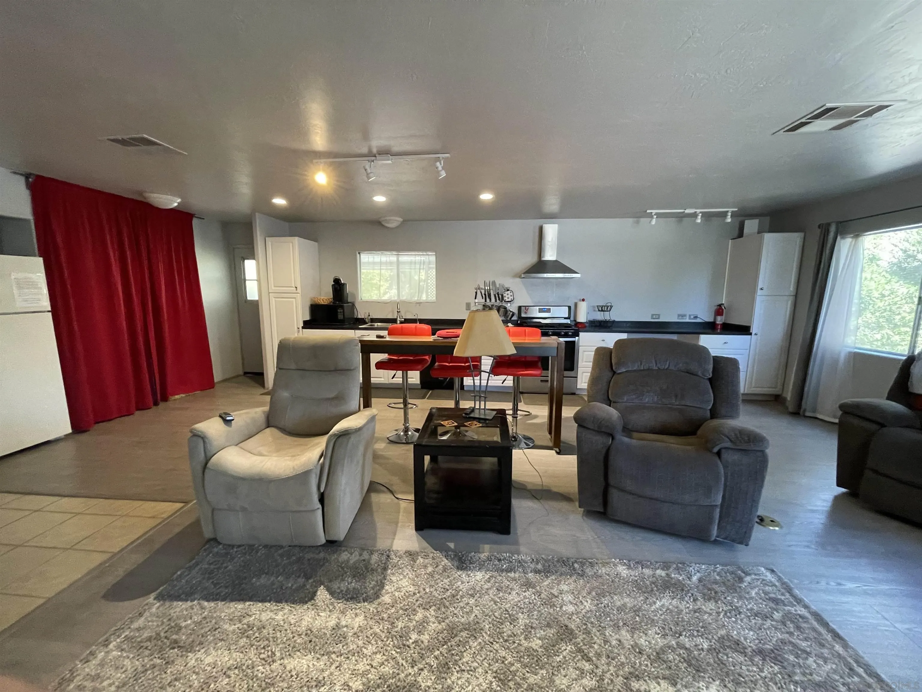 https://cdn.realtyfeed.com/cdn/127/250021885/8e9f1a25c49bdee05344e2e583738045.webp