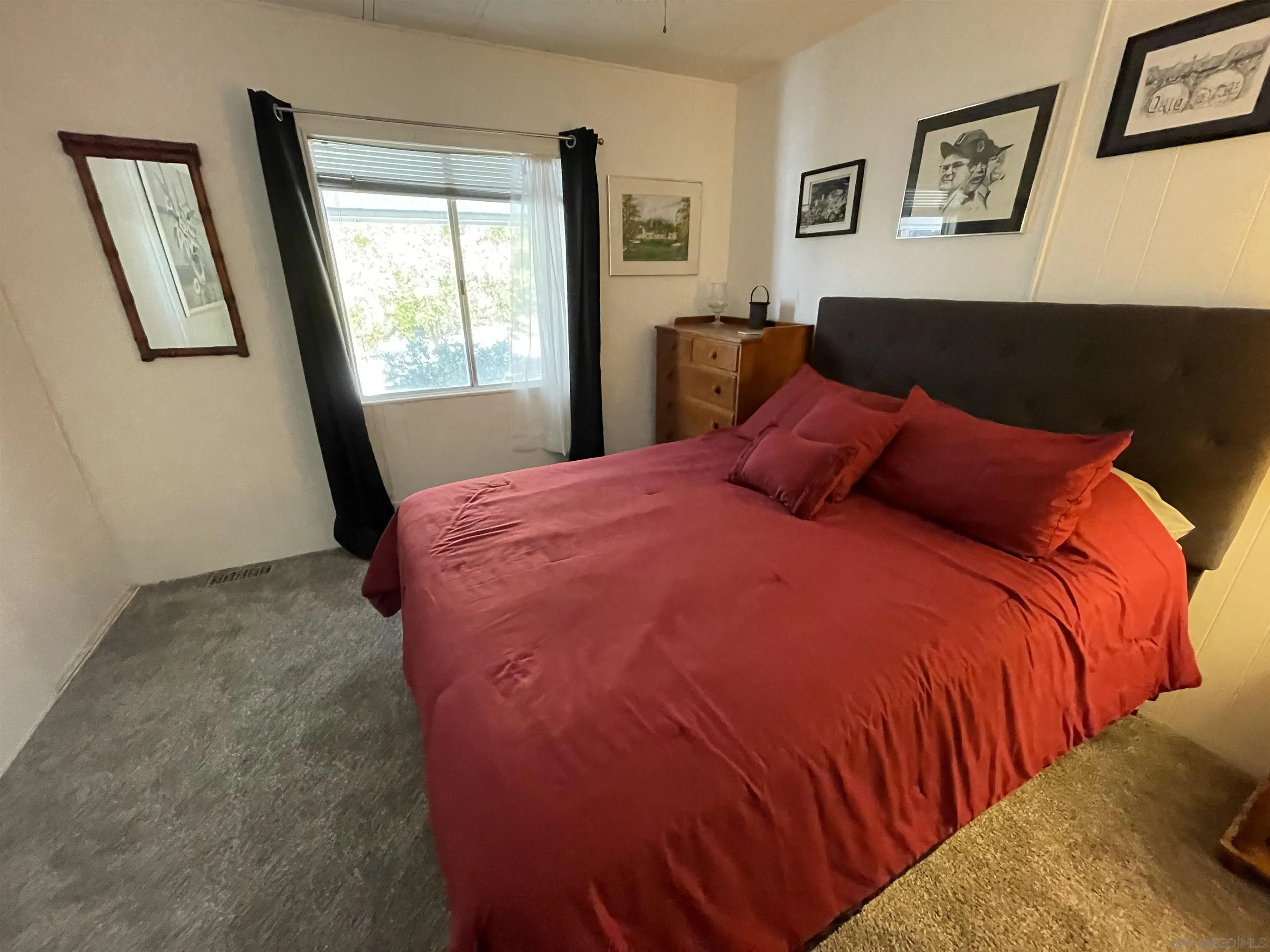 https://cdn.realtyfeed.com/cdn/127/250021885/cd06a3a337c2a7d59590c29530f0c270.webp