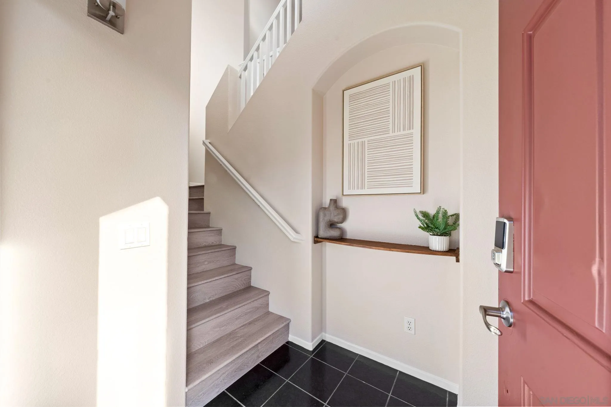 https://cdn.realtyfeed.com/cdn/127/250021897/56ce60474890b8a29306881097791429.webp