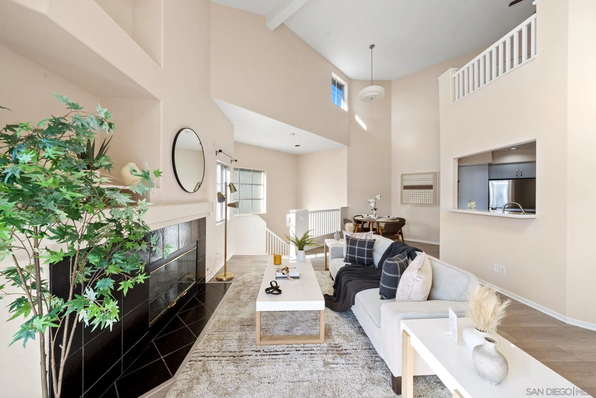 https://cdn.realtyfeed.com/cdn/127/250021897/7ef8eb9b31179d5287e1194760f7106e.webp