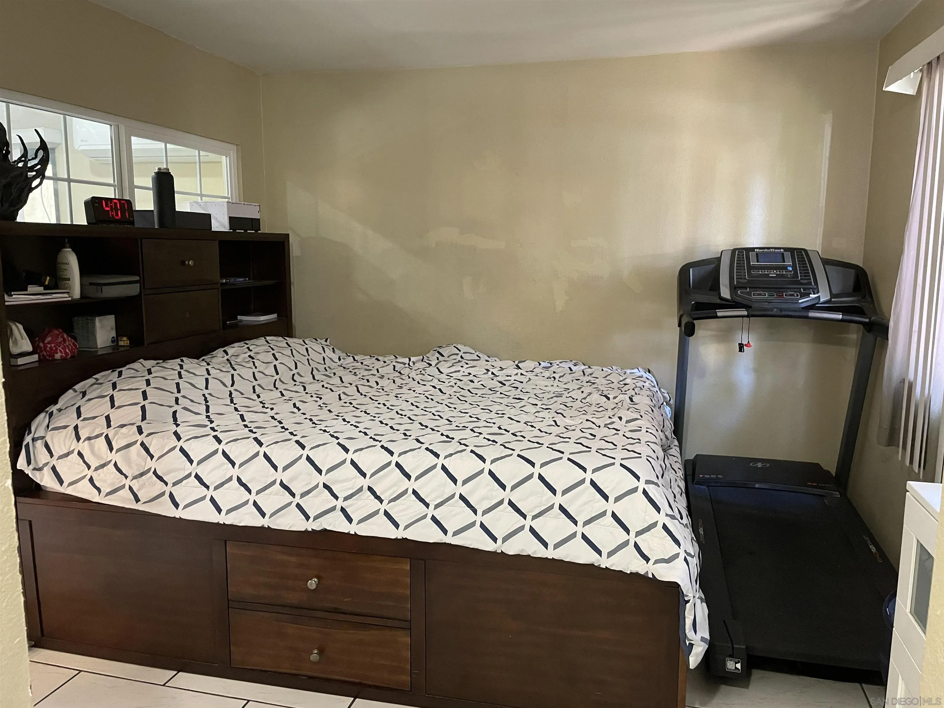 Photo #10: 250021944 Listing: Photo #10