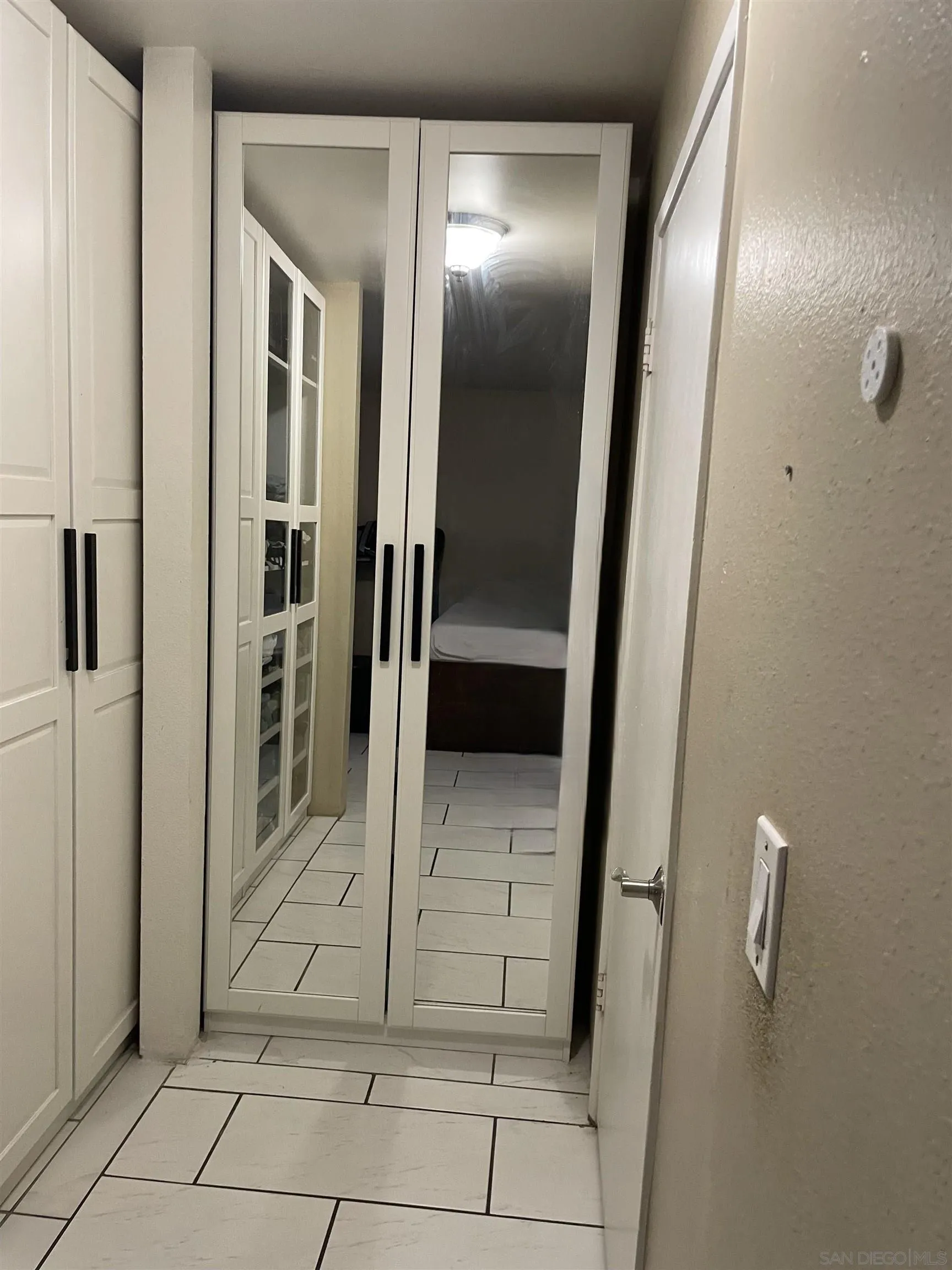 Photo #14: 250021944 Listing: Photo #14
