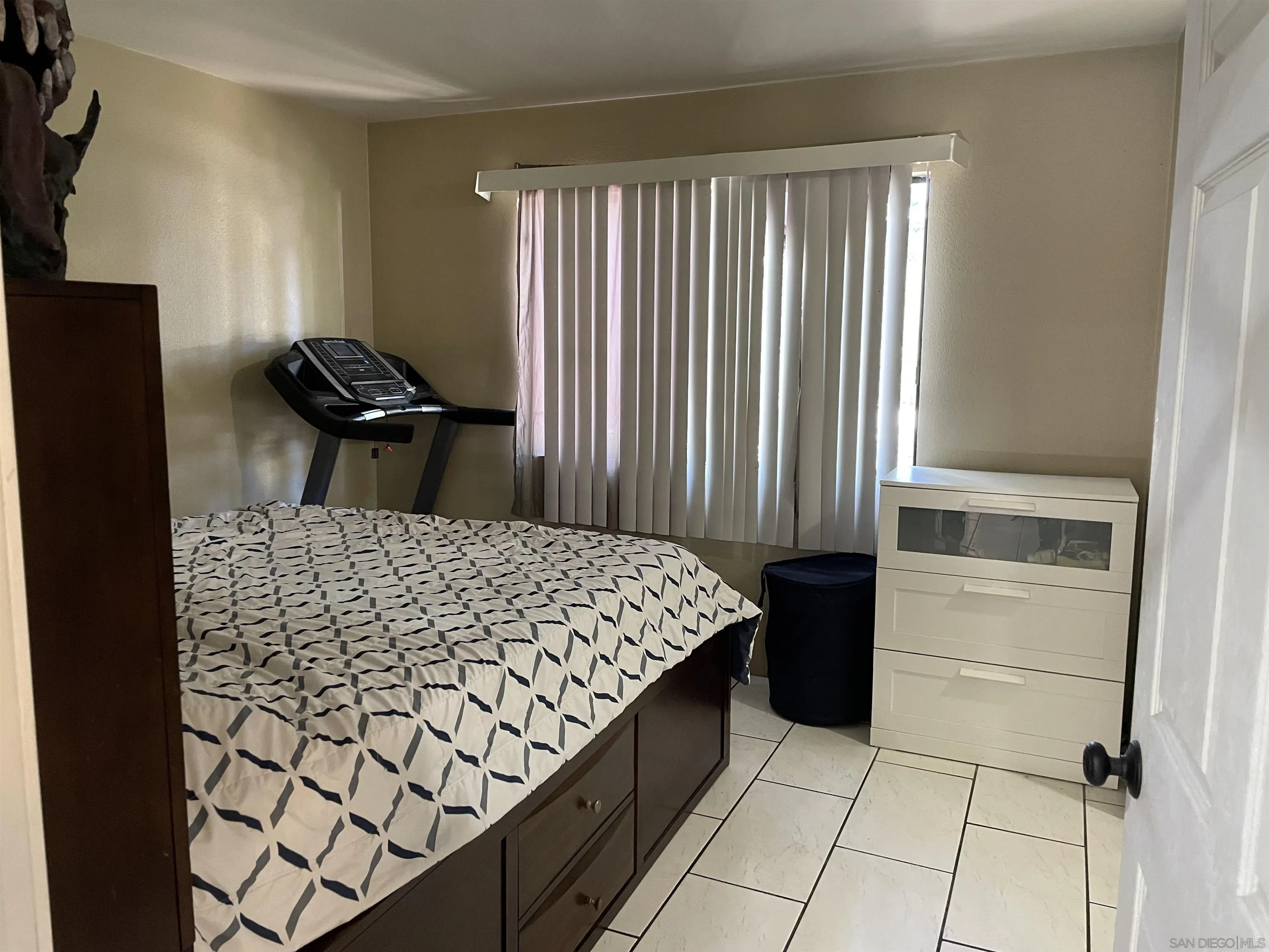 Photo #11: 250021944 Listing: Photo #11