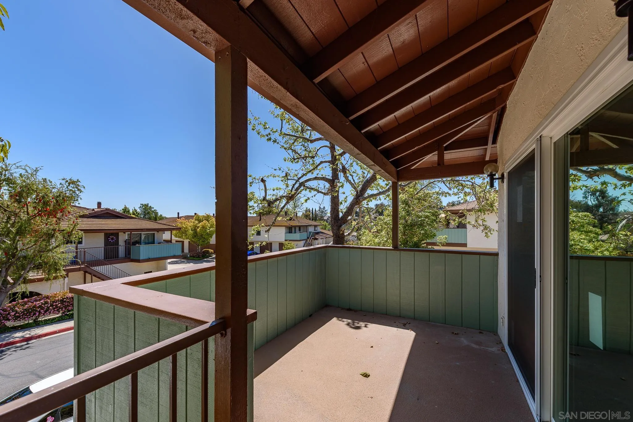 Photo #4: 250021948 Listing 